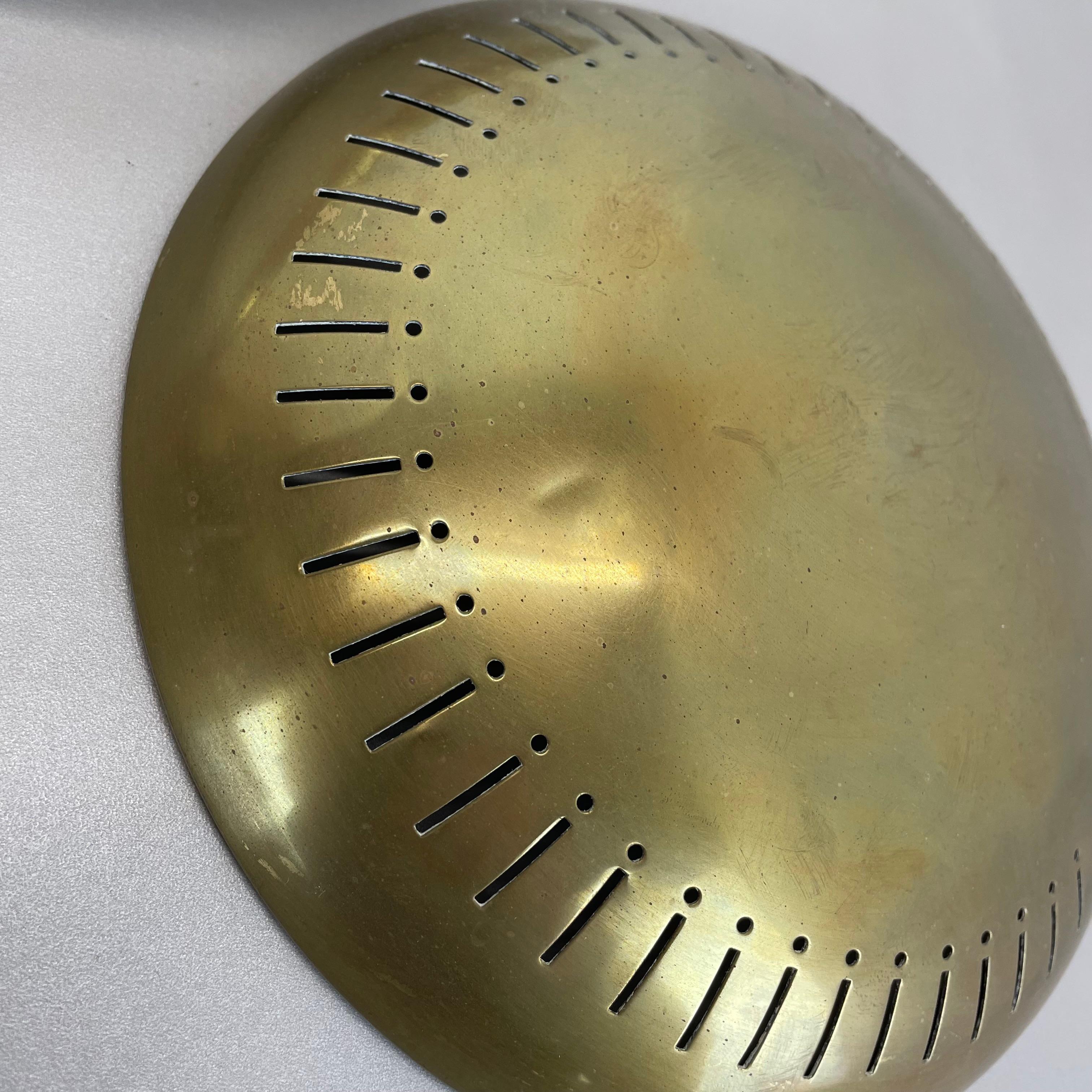 unique round  Brass Gino Sarfatti Style wall Ceiling Light, Italy 1950s For Sale 6
