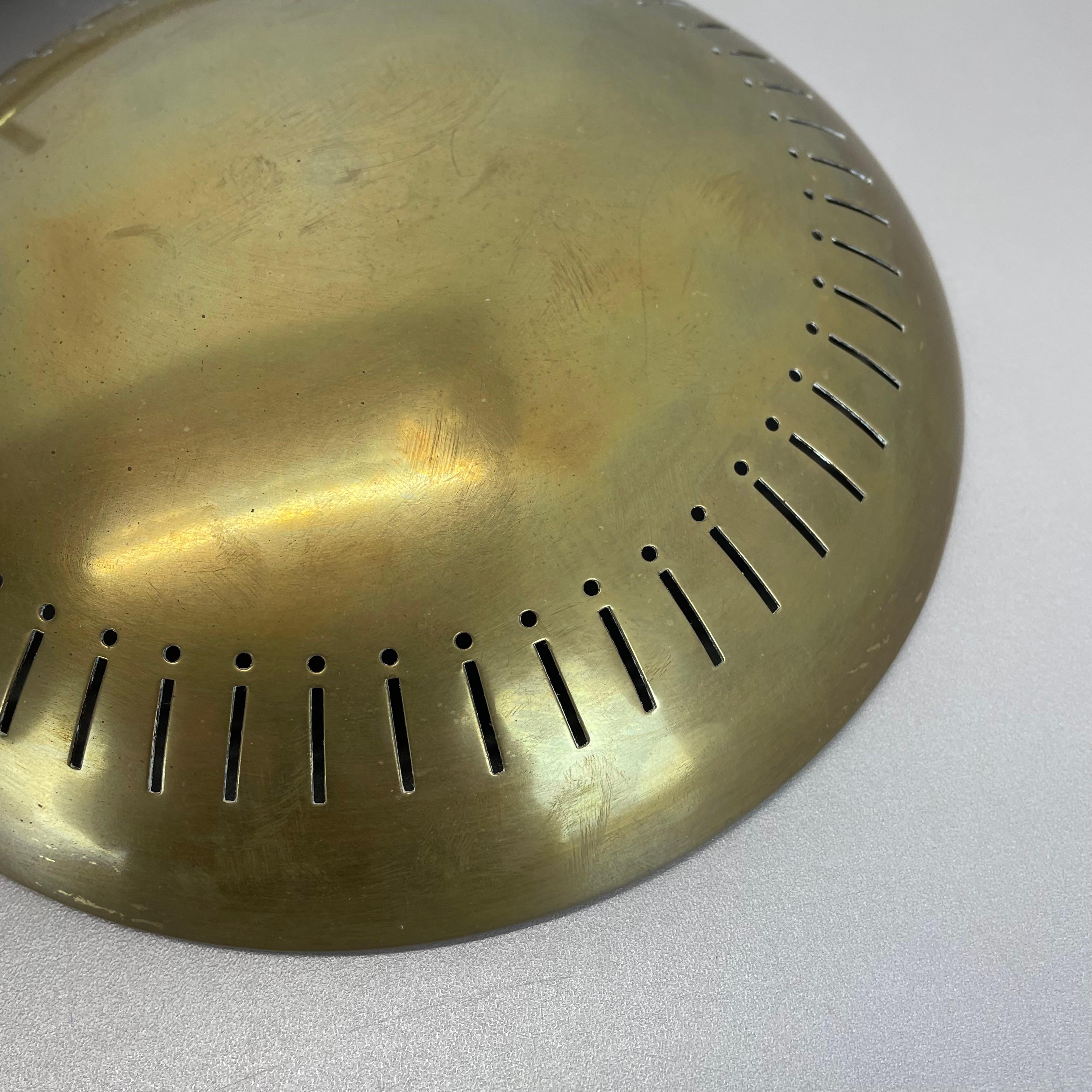 unique round  Brass Gino Sarfatti Style wall Ceiling Light, Italy 1950s For Sale 8