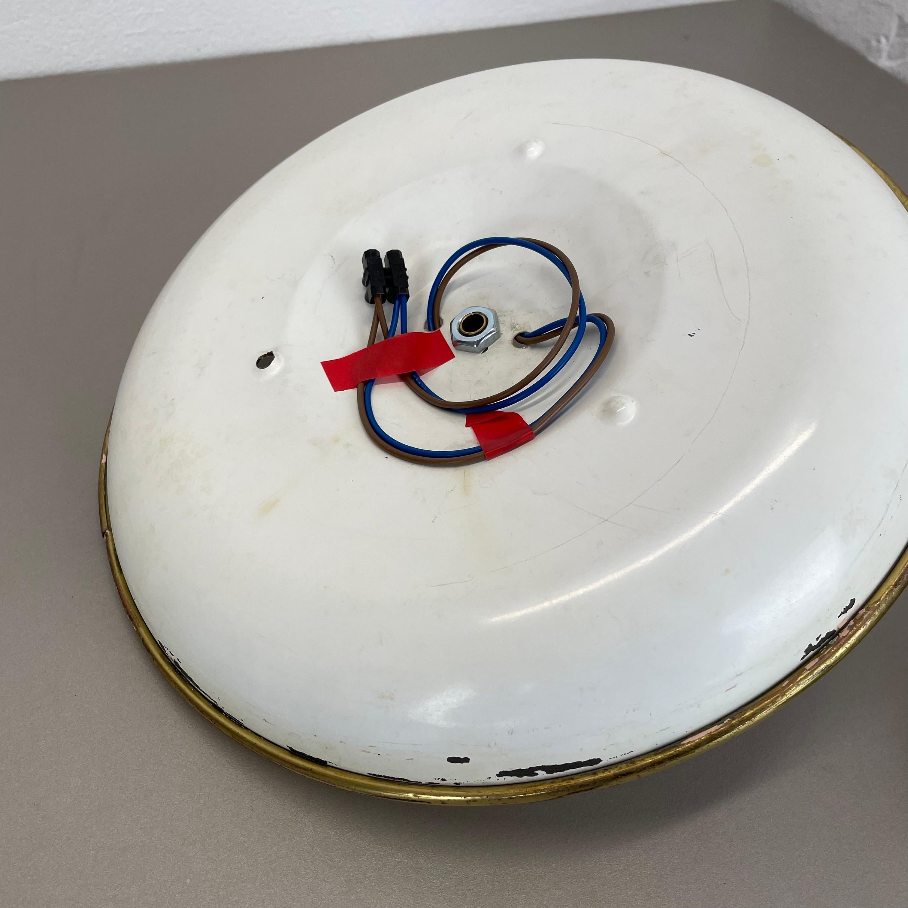 unique round  Brass Gino Sarfatti Style wall Ceiling Light, Italy 1950s For Sale 12