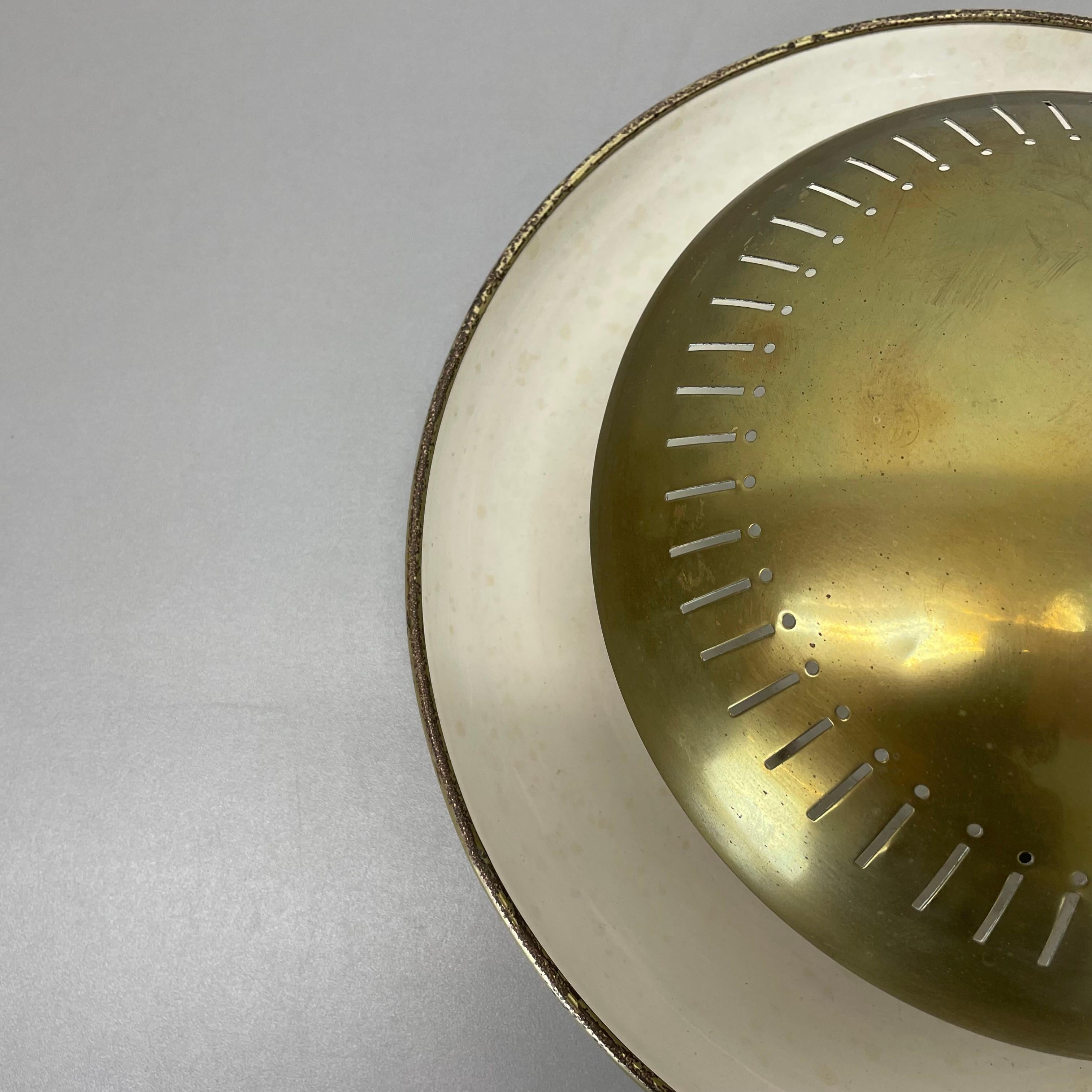unique round  Brass Gino Sarfatti Style wall Ceiling Light, Italy 1950s For Sale 2