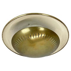 unico rotondo  Plafoniera da parete in ottone in stile Gino Sarfatti, Italia anni '50