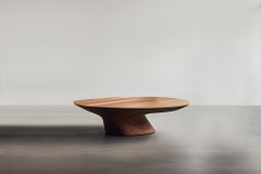 Unique Round Table Solace 47: Solid Walnut, Hand-Finished Elegance