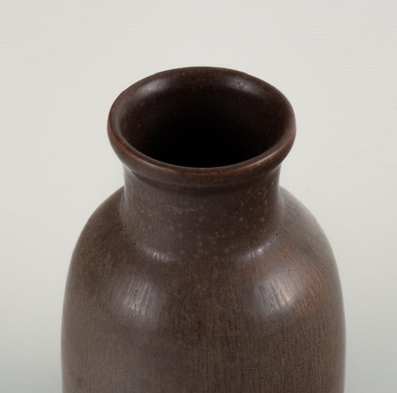 Scandinave moderne Vase unique en céramique de Royal Copenhagen par Carl Halier / Patrick Nordstrøm en vente