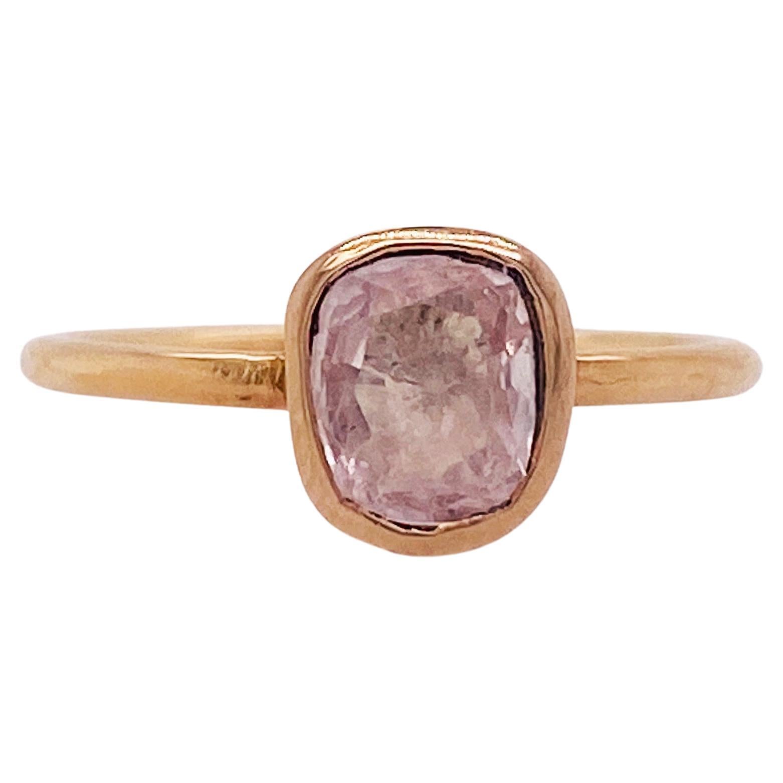 Unique Rustic Pink Sapphire Bezel Solitaire Ring 1.53 Carats in 18k Rose Gold Lv For Sale