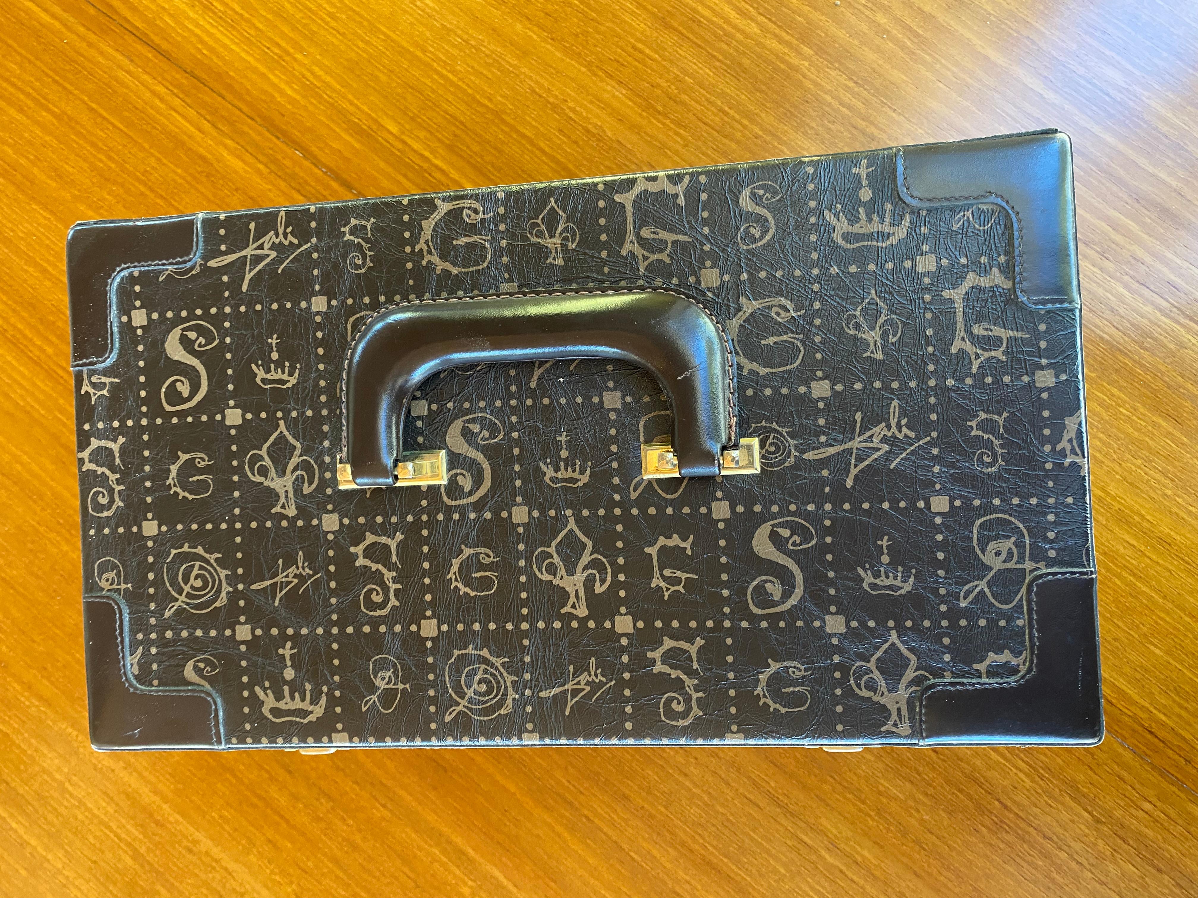 Único Salvador DALI (1904-1989) & E.G.I Francia VANITY CASE en Excelente estado para la venta en Saint ouen, FR