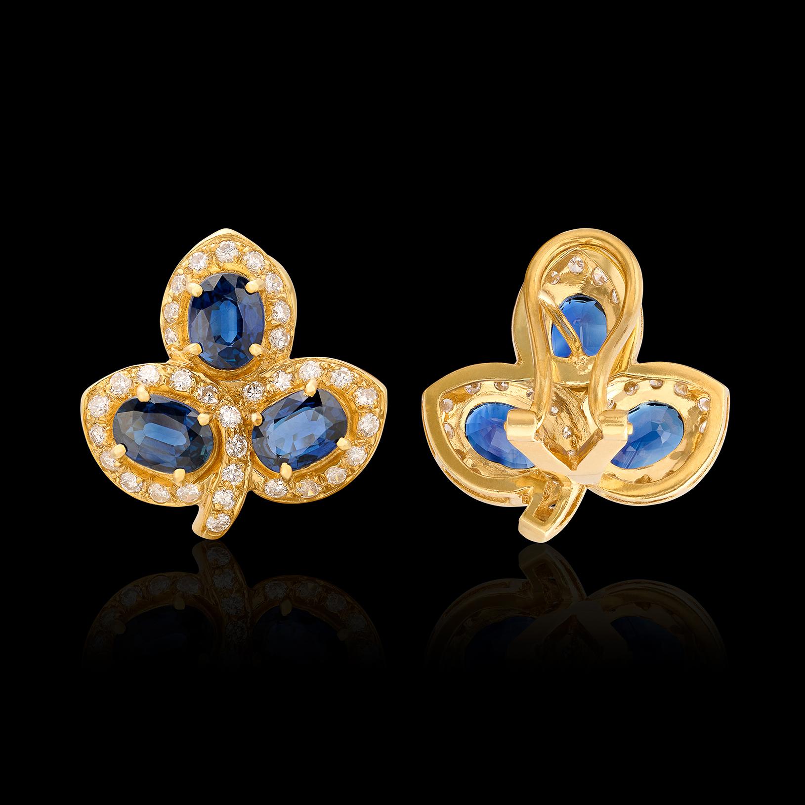 Unique Sapphire & Diamond 18 Karat Yellow Gold Estate Earrings For Sale 2