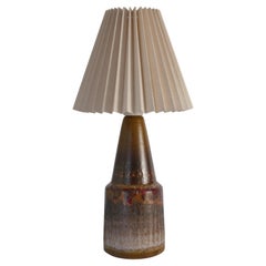 Einzigartige skandinavische moderne brutalistische Keramik-Tischlampe aus Keramik von Tilgmans, Schweden