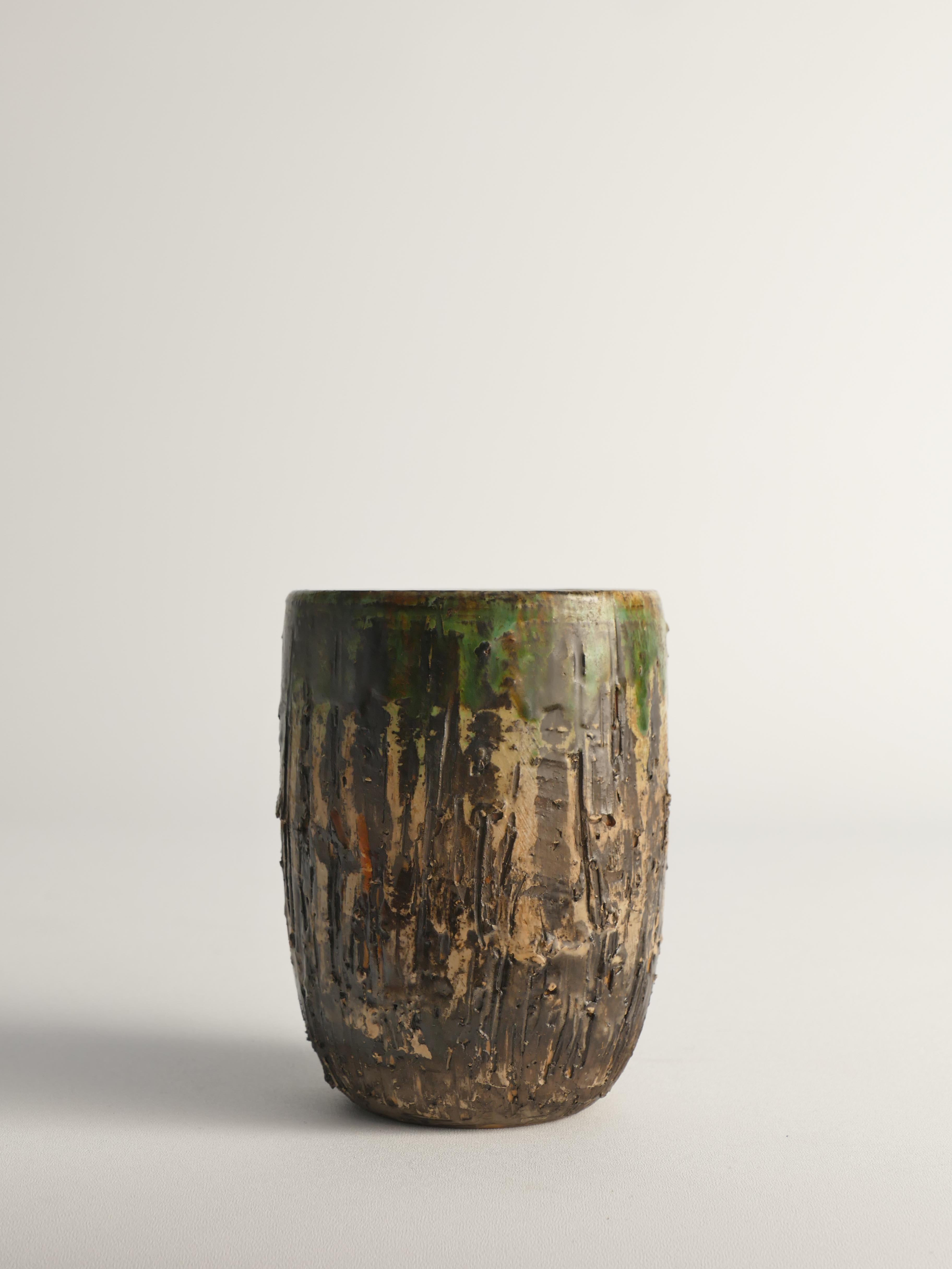 Einzigartige skandinavische moderne brutalistische Steingutvase aus Steingut von Tilgmans, Schweden 1960er Jahre im Angebot 2