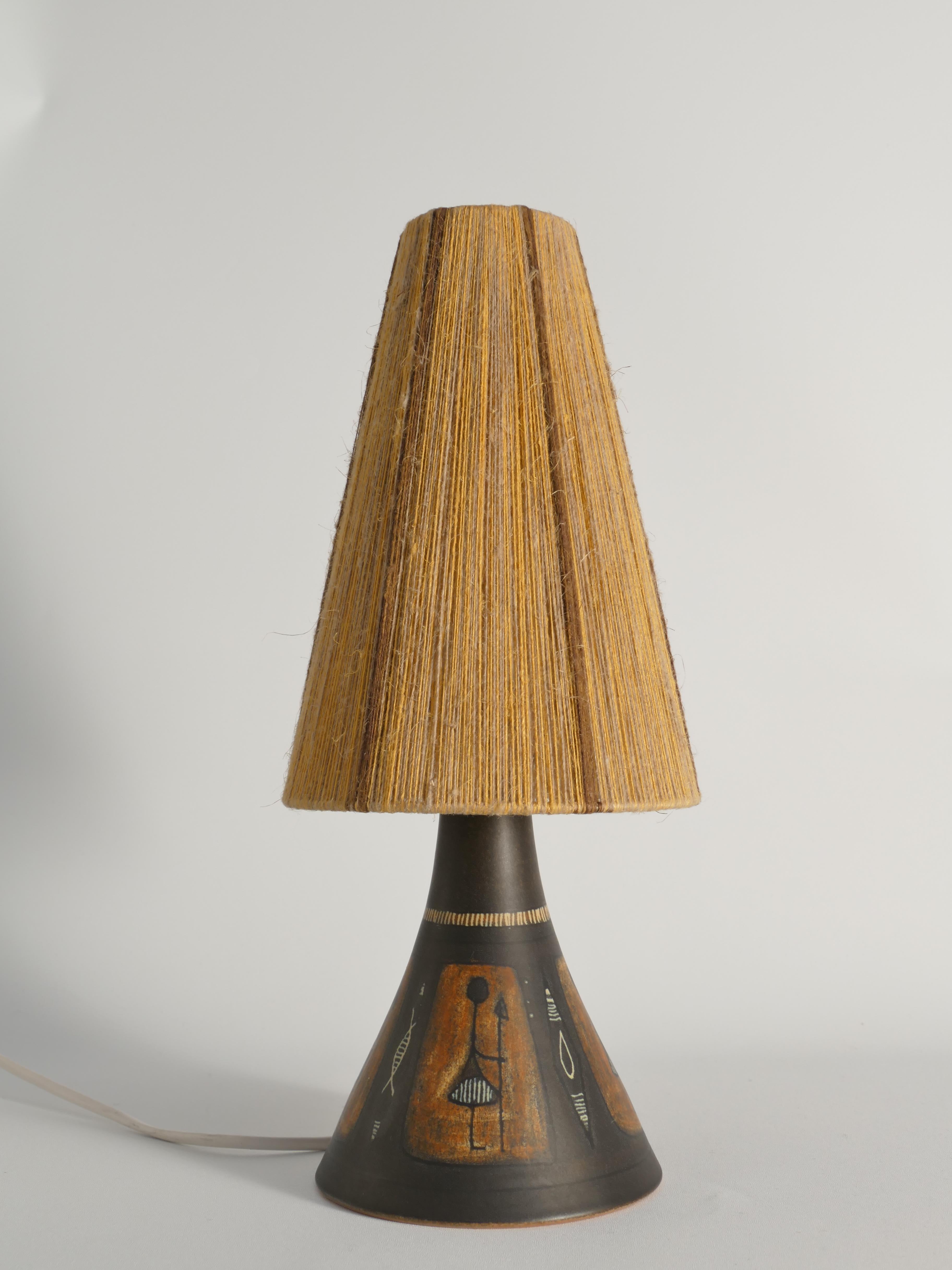 Scandinavo moderno Lampada da tavolo in ceramica di Munk, Svezia, unica nel suo genere, The Modern Scandinavian Modern. in vendita