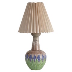Einzigartige skandinavische moderne Tischlampe aus Steingut von Tilgmans, Schweden 1955