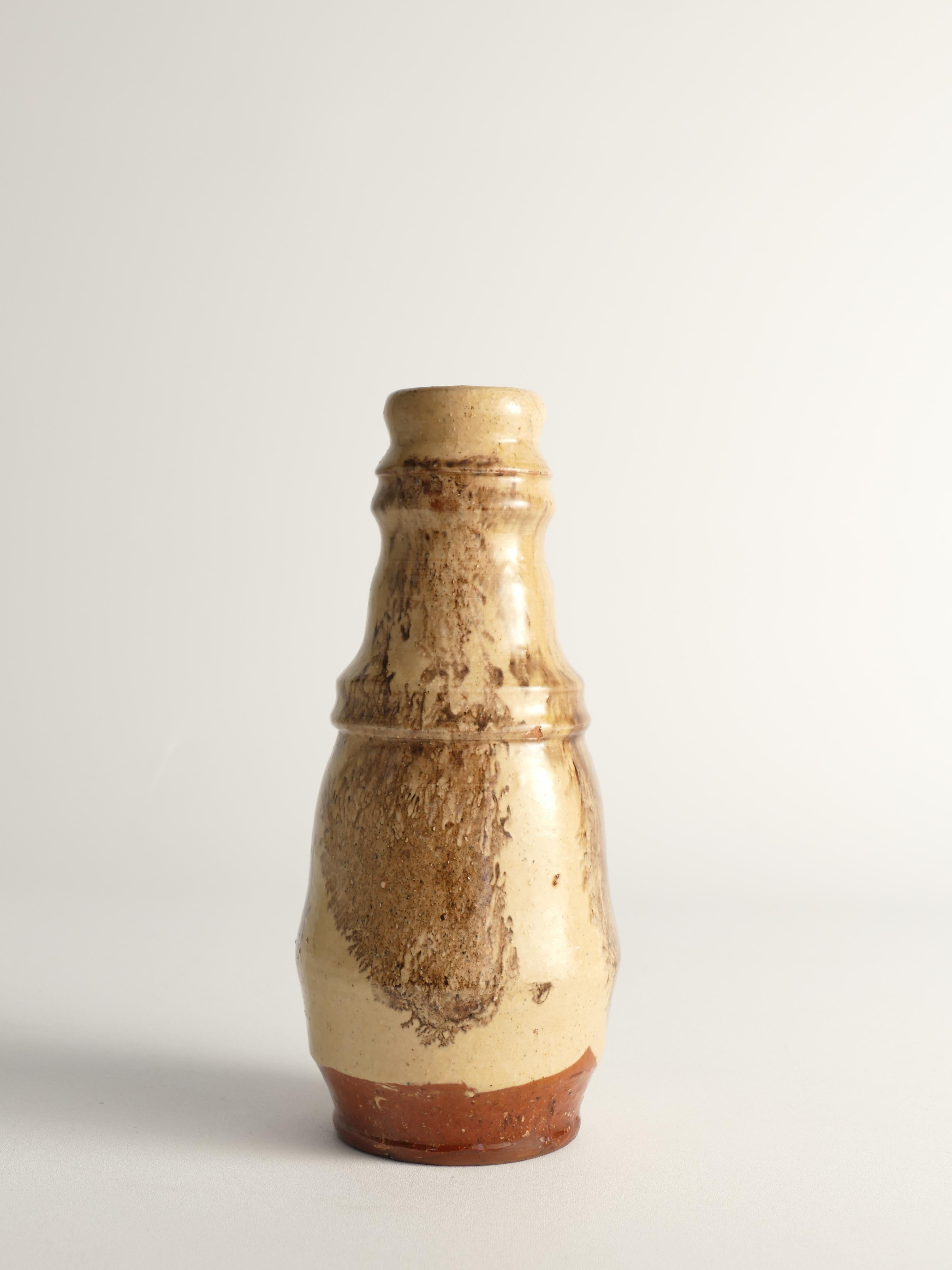 Jarrón único escandinavo moderno en forma de calabaza beige, Suecia Años 60 Escandinavo moderno en venta