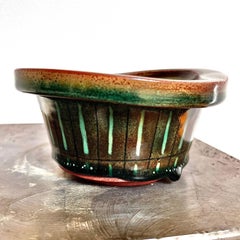 Unique Scandinavian Modern Stoneware bowl ‘Farsta’ series by Wilhelm Kåge.