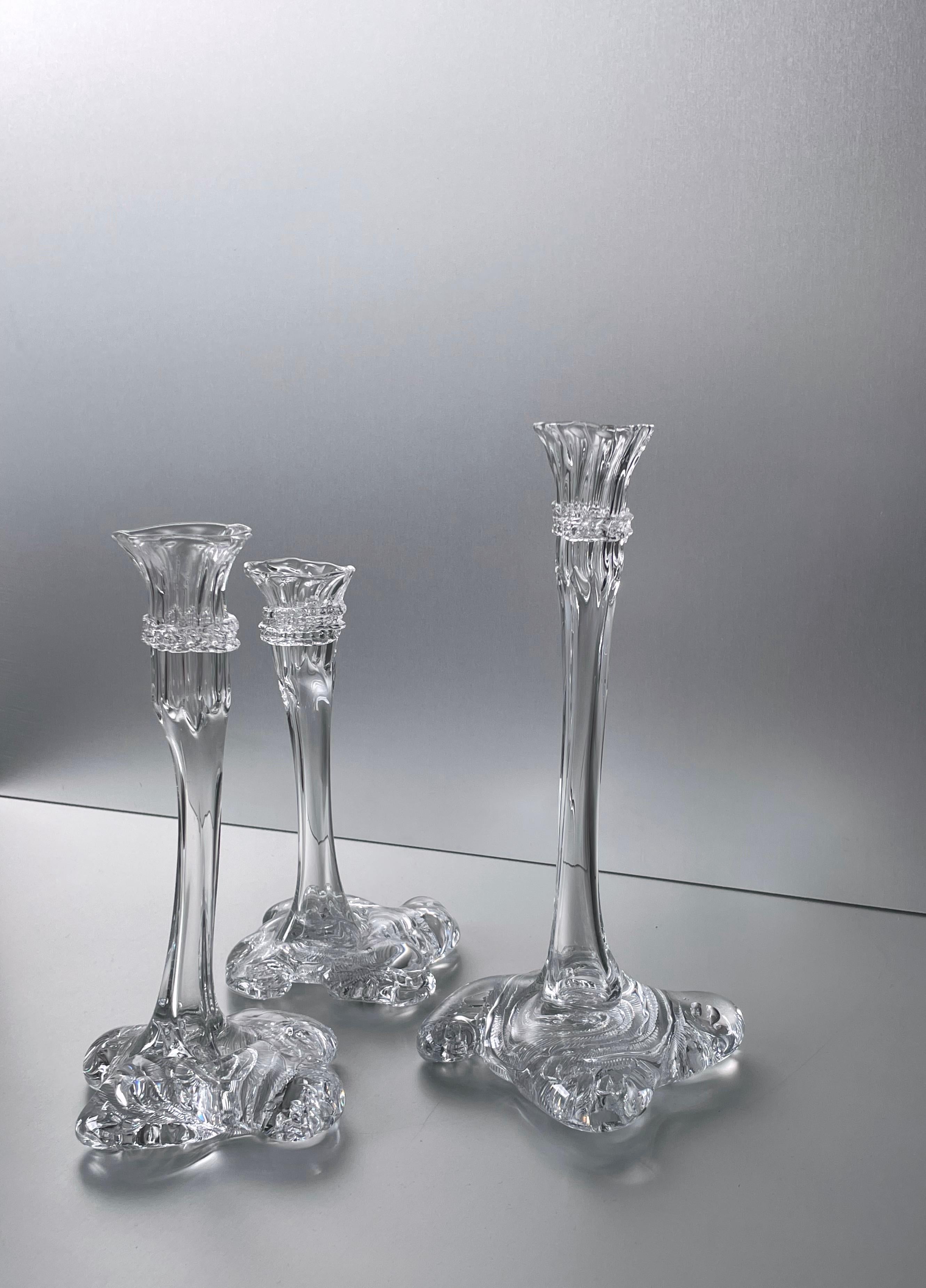Alle Glaswaren werden von Alexander Kirkeby in Dänemark mundgeblasen. Jedes Stück ist daher ein Unikat und unterscheidet sich leicht in Größe und Dekoration.
47
Alexander Kirkeby ist Glasbläser und Designer und arbeitet im Bereich MATERIAL und