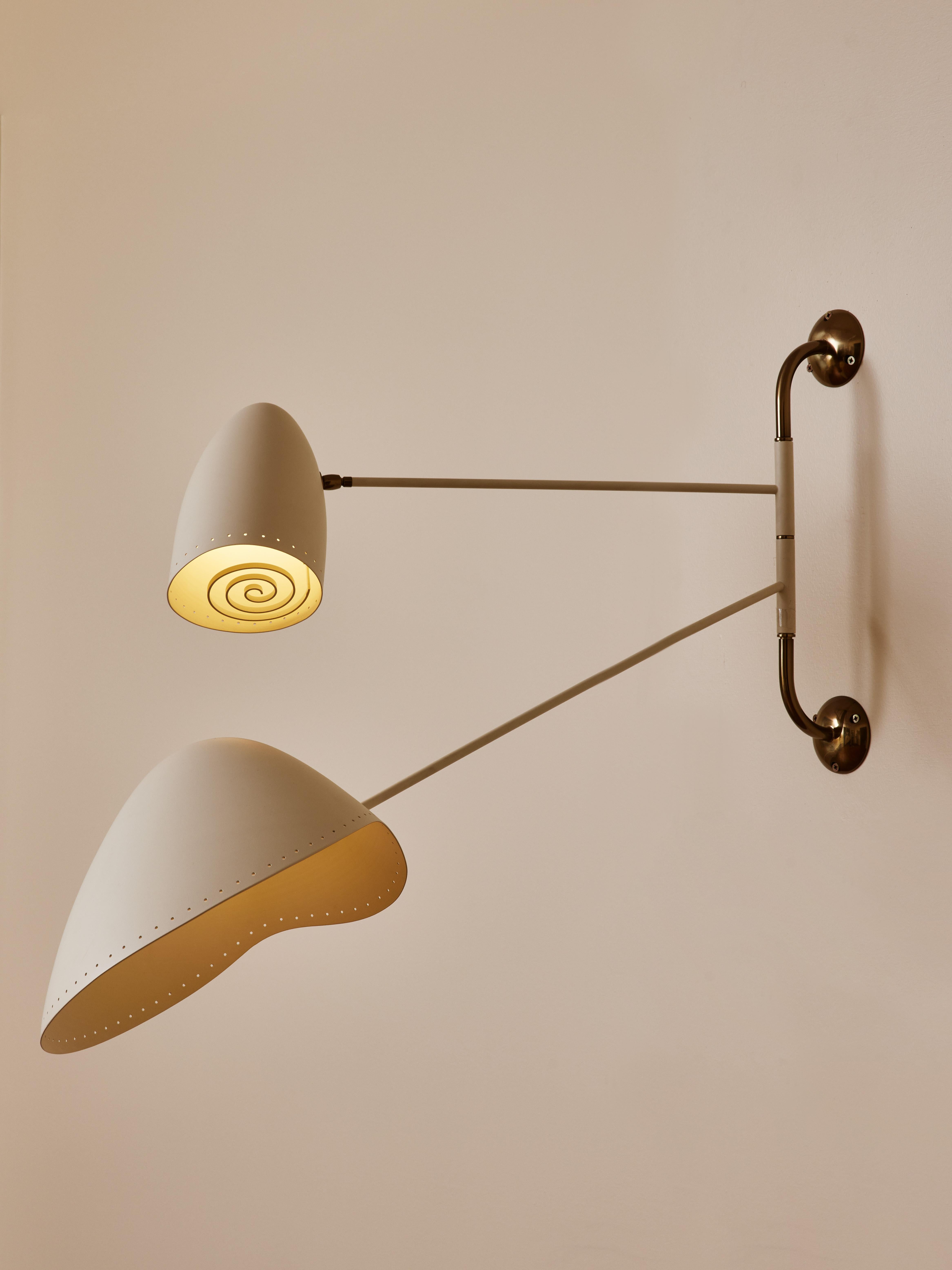 Amazing wall light with 2 arms in brass and off-white lacquered metal.
Numbered and signed piece by the artist Diego M.
Italy, 2022.