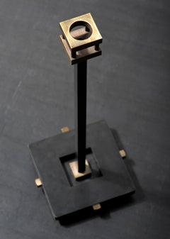 Candelabro único de acero esculpido "Enjaulado", firmado por Lukasz Friedrich