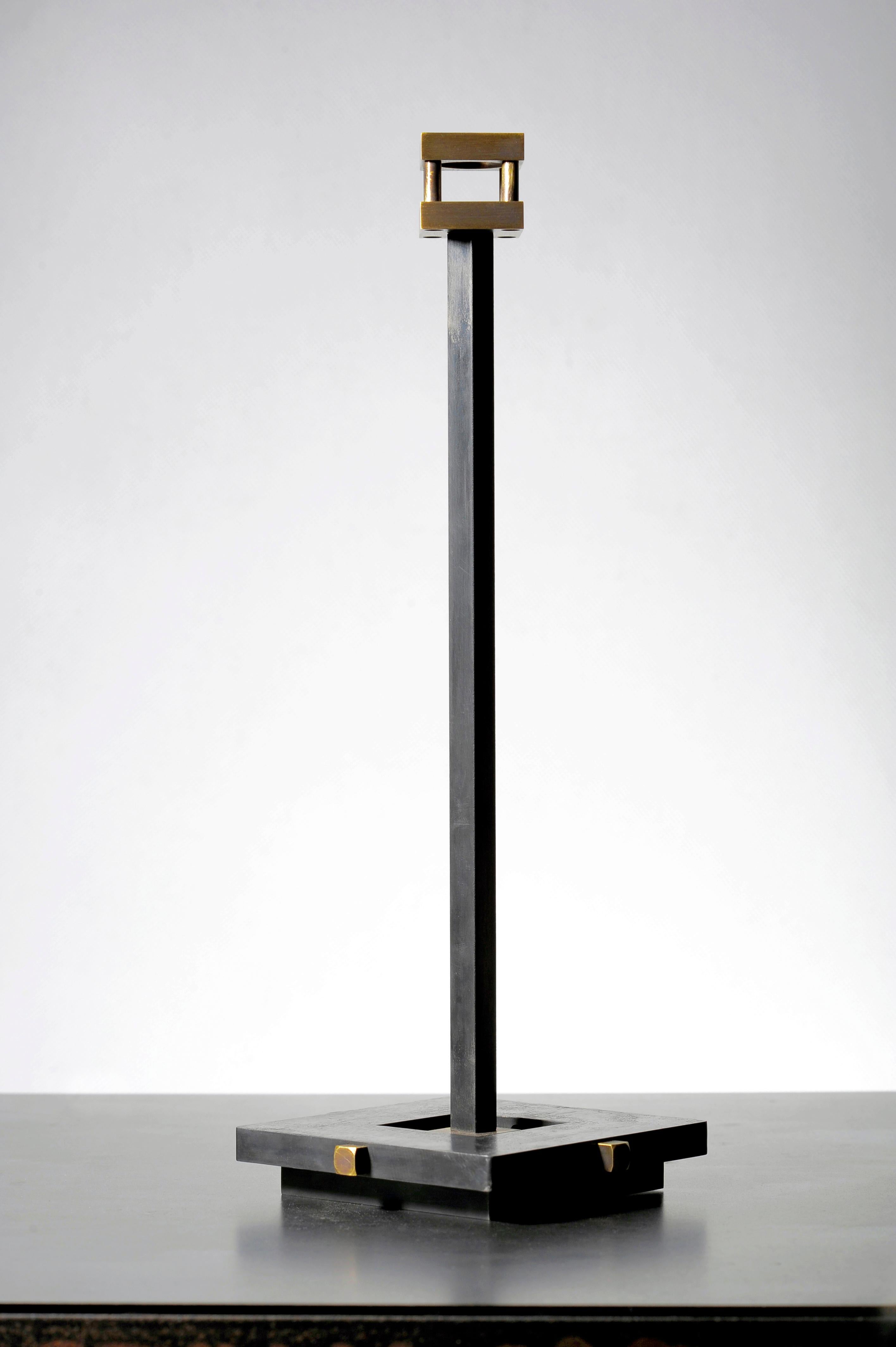 Européen Cage-bougie unique en acier sculpté, signée par Lukasz Friedrich en vente