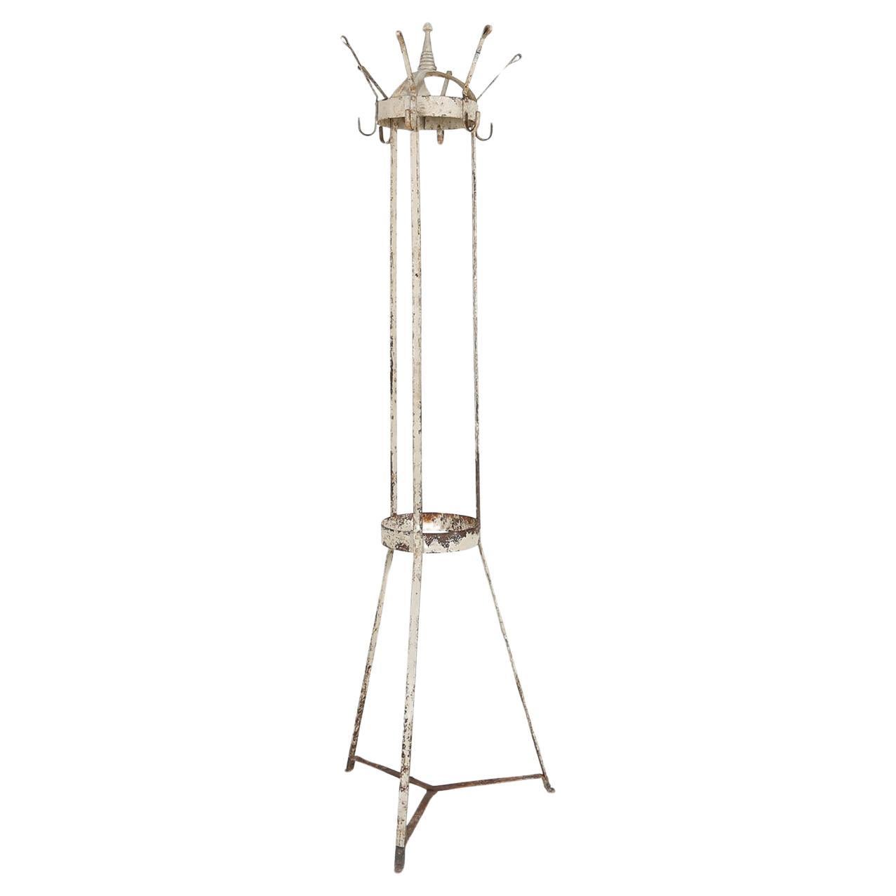 Unique sculptural Art Nouveau coat rack, France 1910