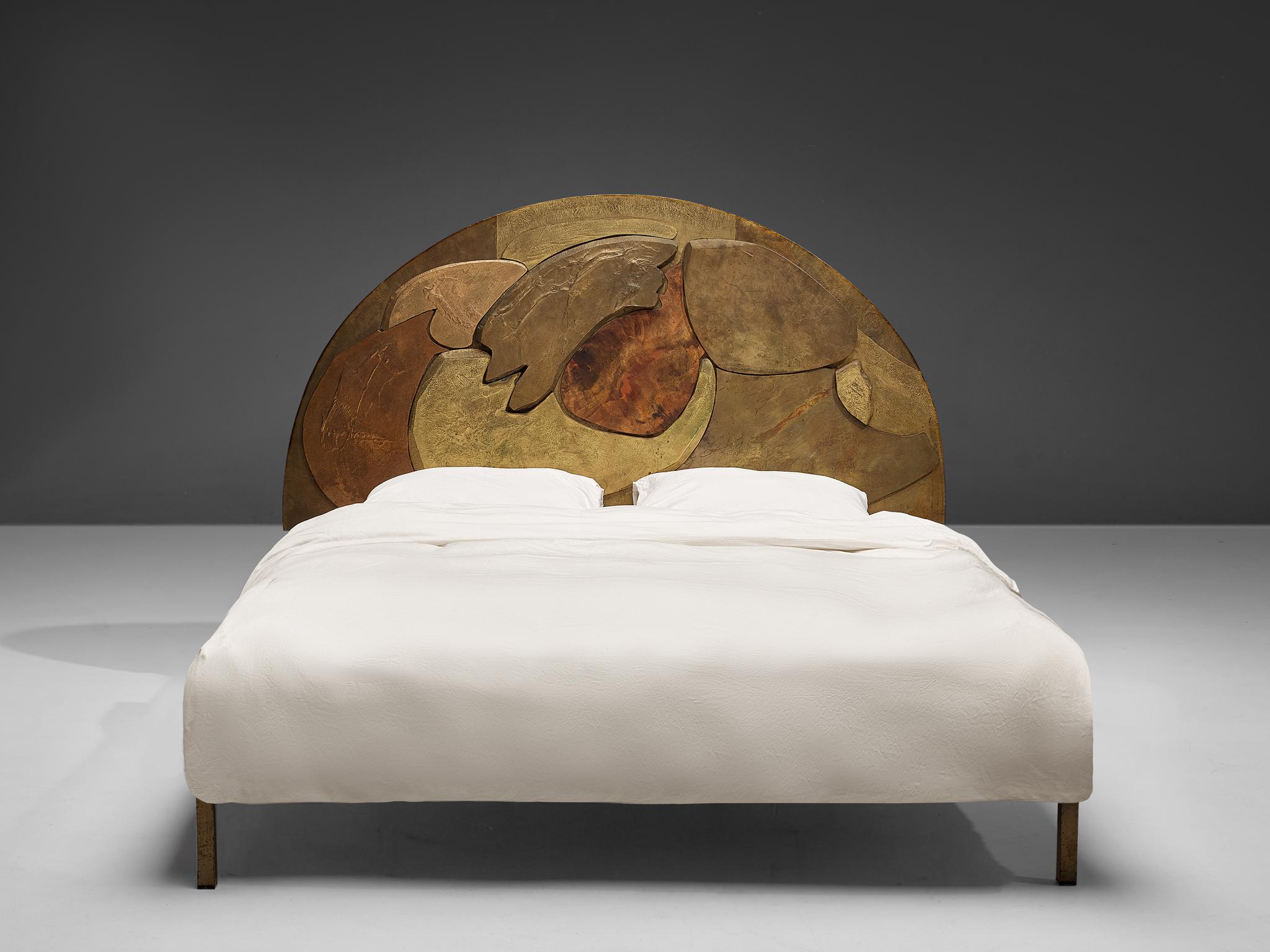 Lorenzo Burchiellaro, headboard, wood, metal, Italy, 1970s

Stunning headboard by Lorenzo Burchiellaro made in the 1970s. Buchiellaro created a truly exquisite headboard with a design composed of different pieces of wood placed next and on top of