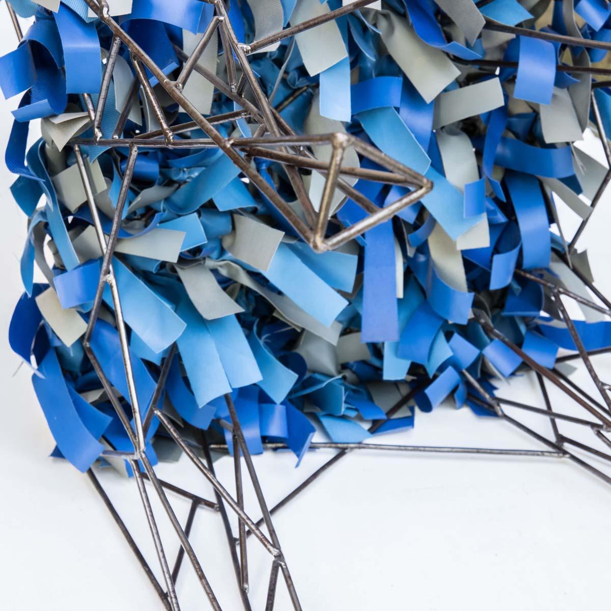 Chaise sculpturale unique en métal avec cuir bleu par Anacleto Spazzapan en vente 3
