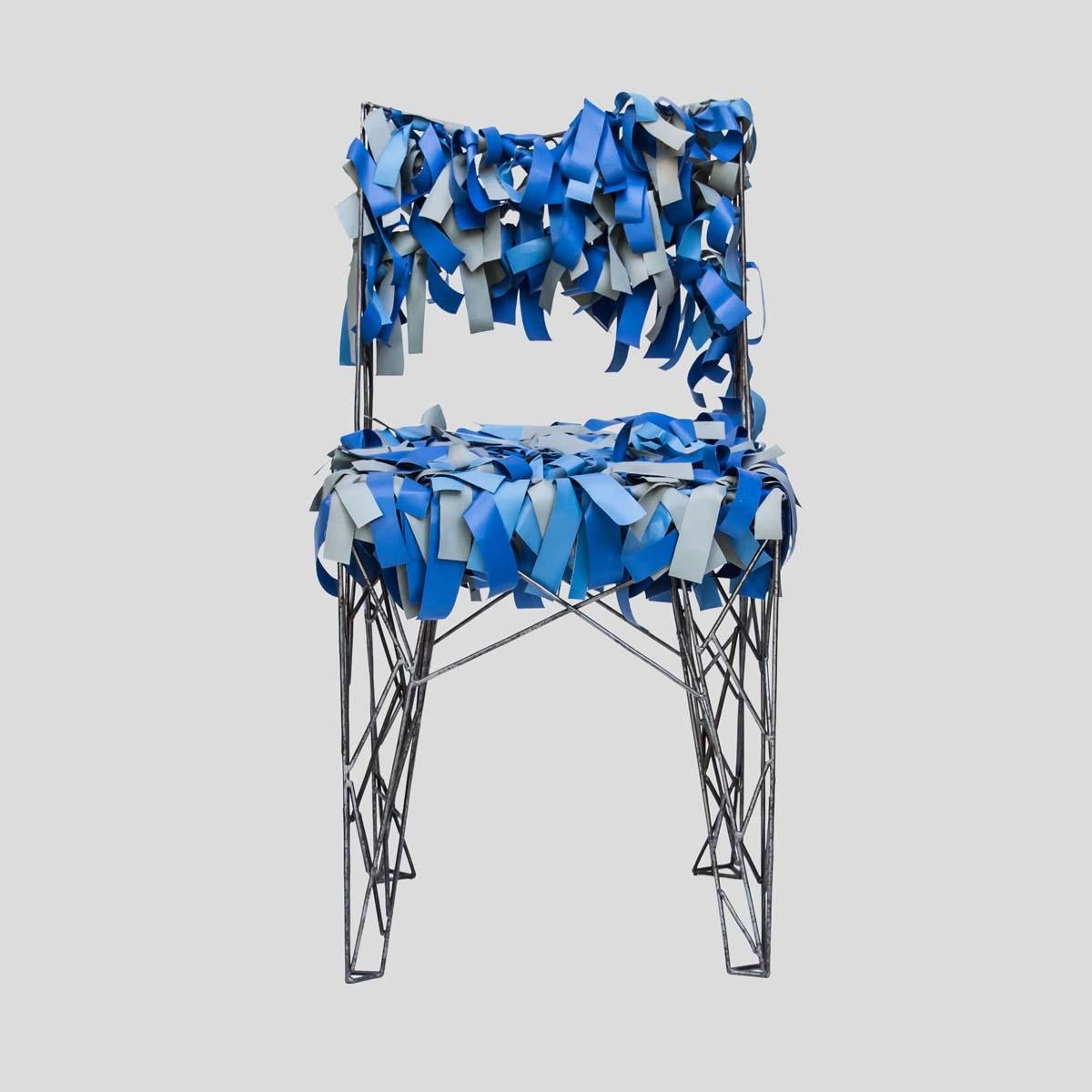 Chaise sculpturale unique en métal avec cuir bleu par Anacleto Spazzapan en vente 4
