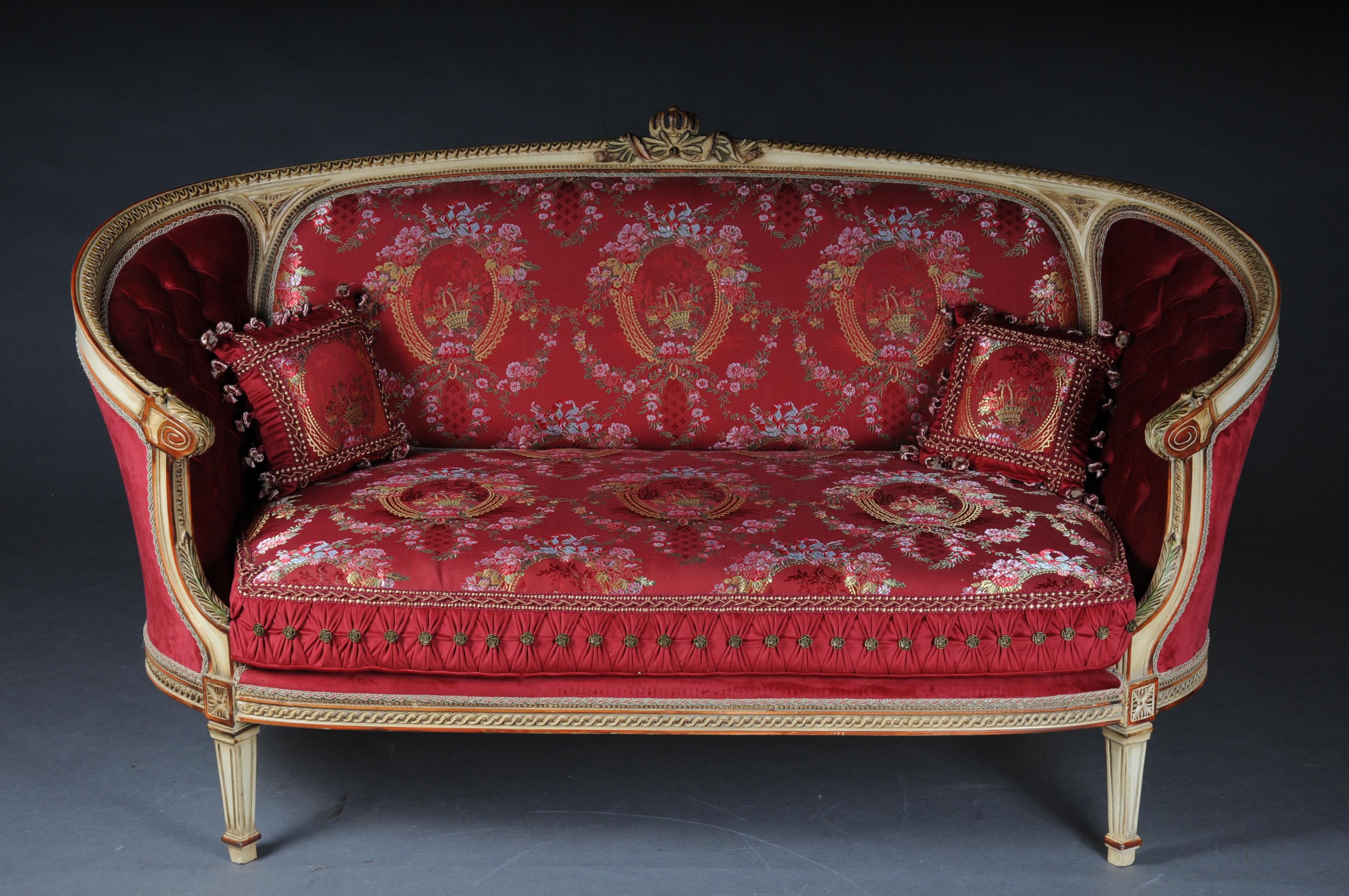 Unique seating, sofa set with oval table in Louis XVI Seize

Solid beech wood, carved and gilded. Semicircular rising backrest framing with rocaille crowning. Seat and backrest are finished with a historical, Classic upholstery. The ensemble