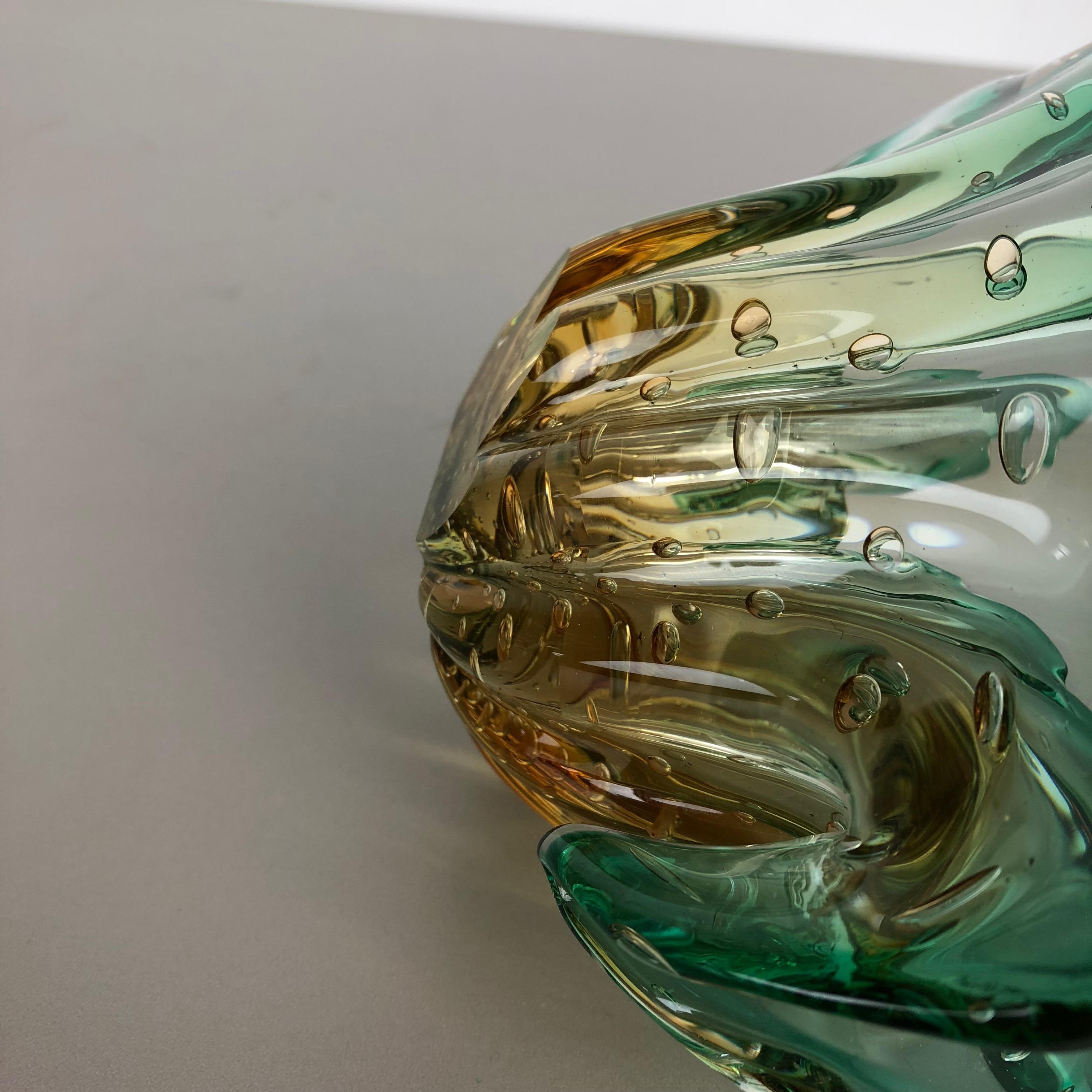 Unique Seguso Bullicante Bubble Murano Glass Shell Bowl Vase, Italy, 1970s For Sale 9