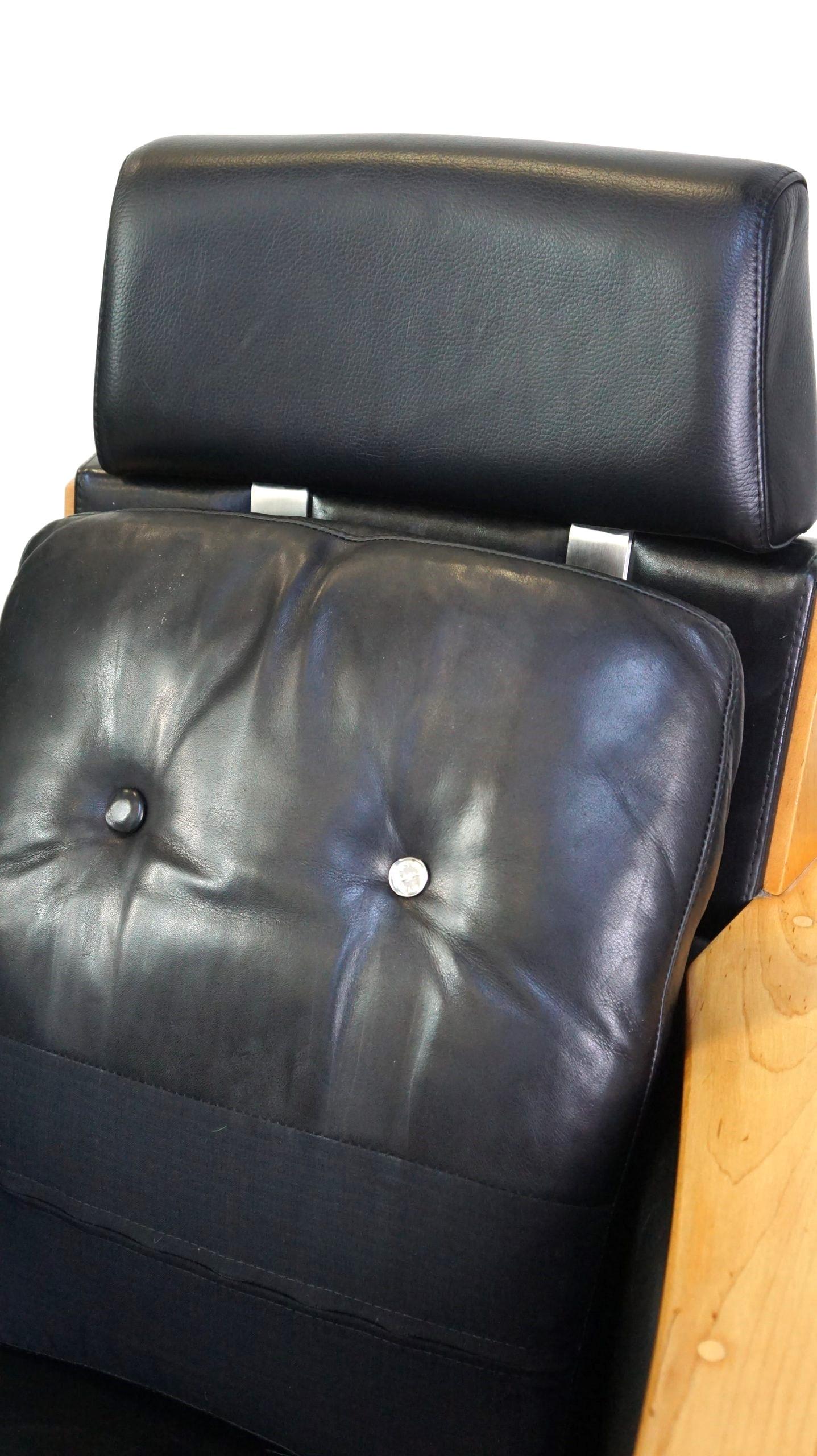 Unique Set, Black Leather Schuitema Armchairs Made for Holland America For Sale 8