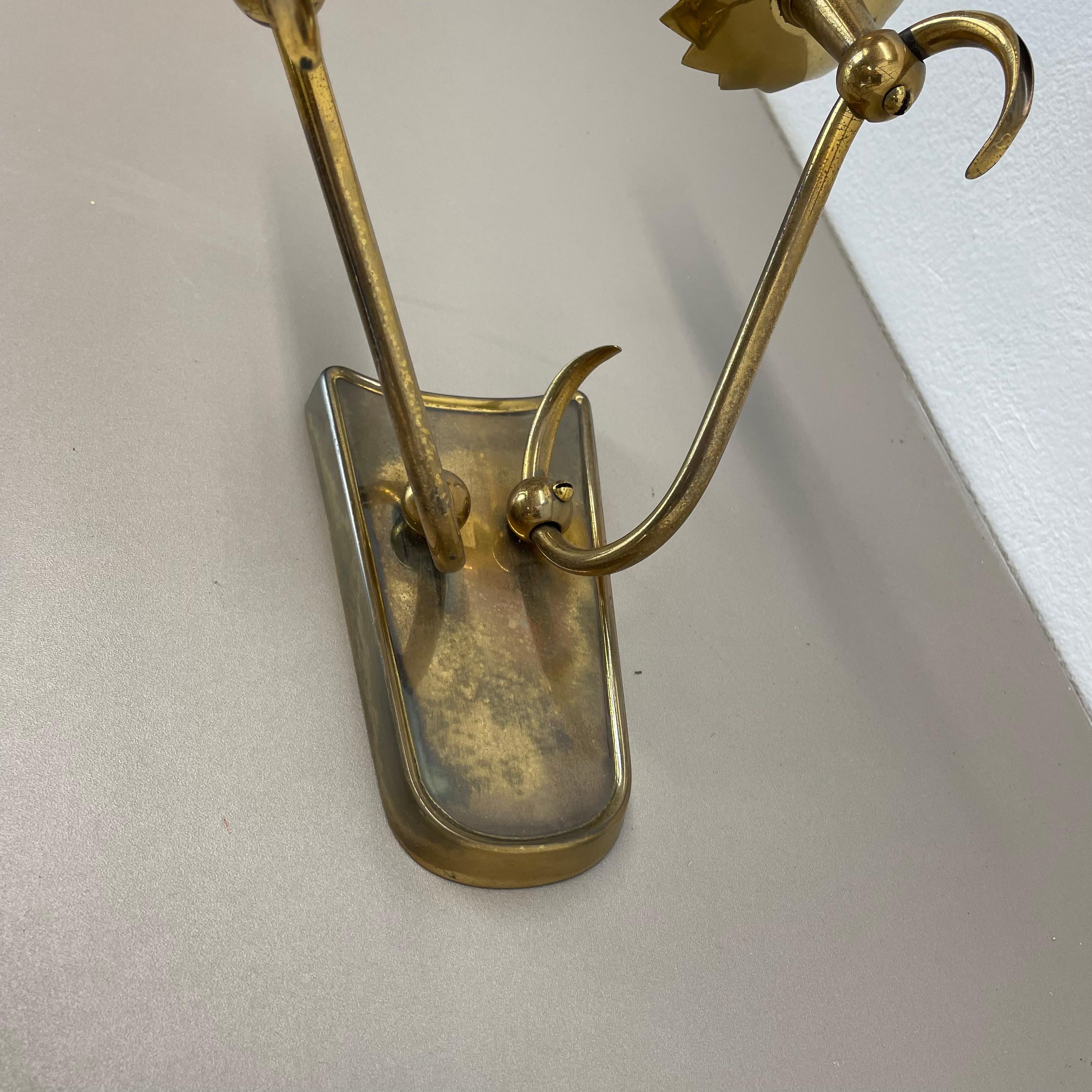 unique set of 2 brass Gio Ponti Style Theatre Wall Light Sconces, Italy, 1950s For Sale 3
