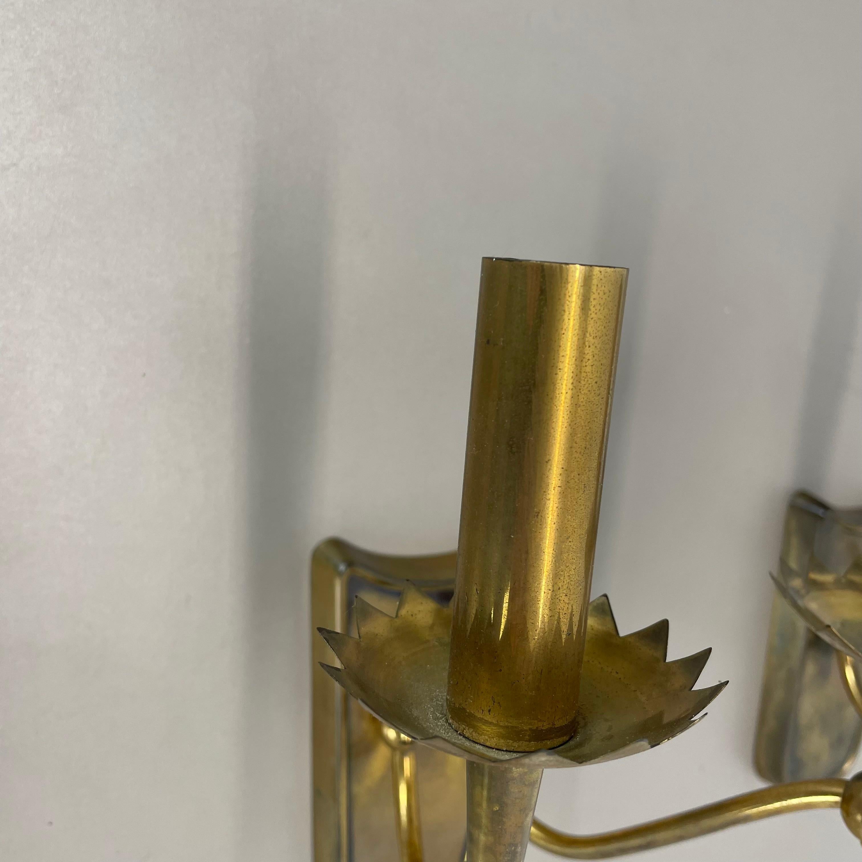 Italian unique set of 2 brass Gio Ponti Style Theatre Wall Light Sconces, Italy, 1950s For Sale