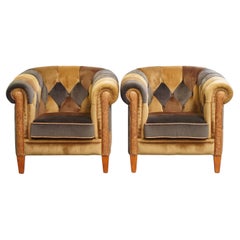Set unico di 2 sedie club Chesterfield in tessuto patchwork in buone condizioni
