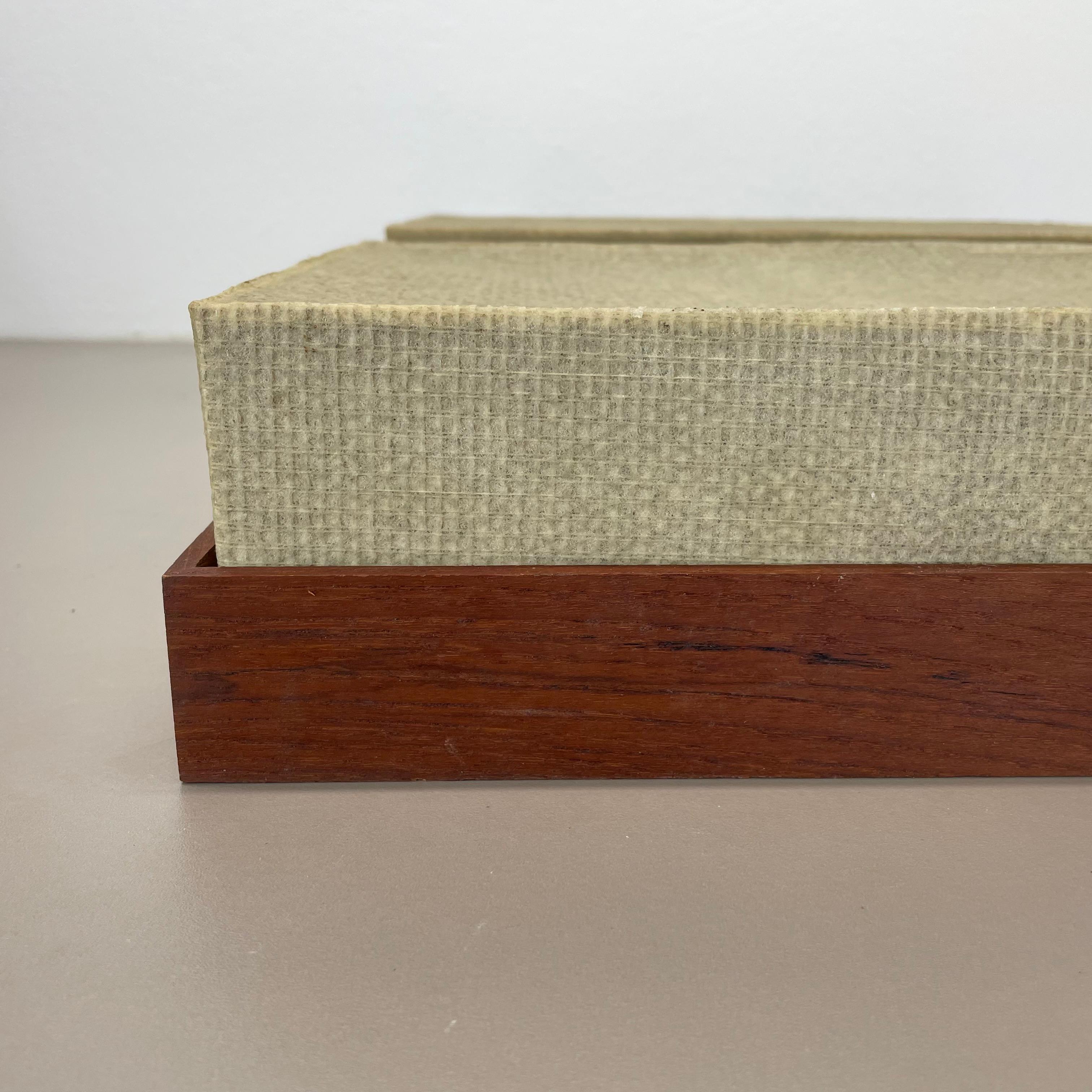 unique Set of 2 large 40x25cm teak wall light panel elements, Germany 1950s For Sale 5