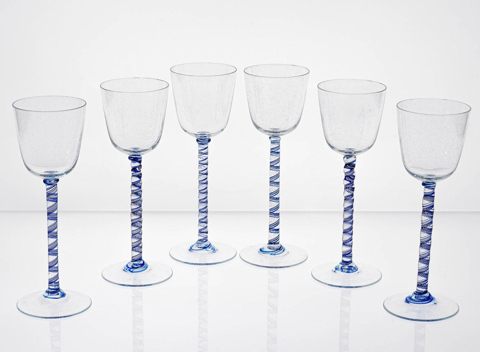 Unique Set of 6 Cenedese Twisted Stem, Cobalt and Pulegoso Murano Glass. Signed For Sale 4