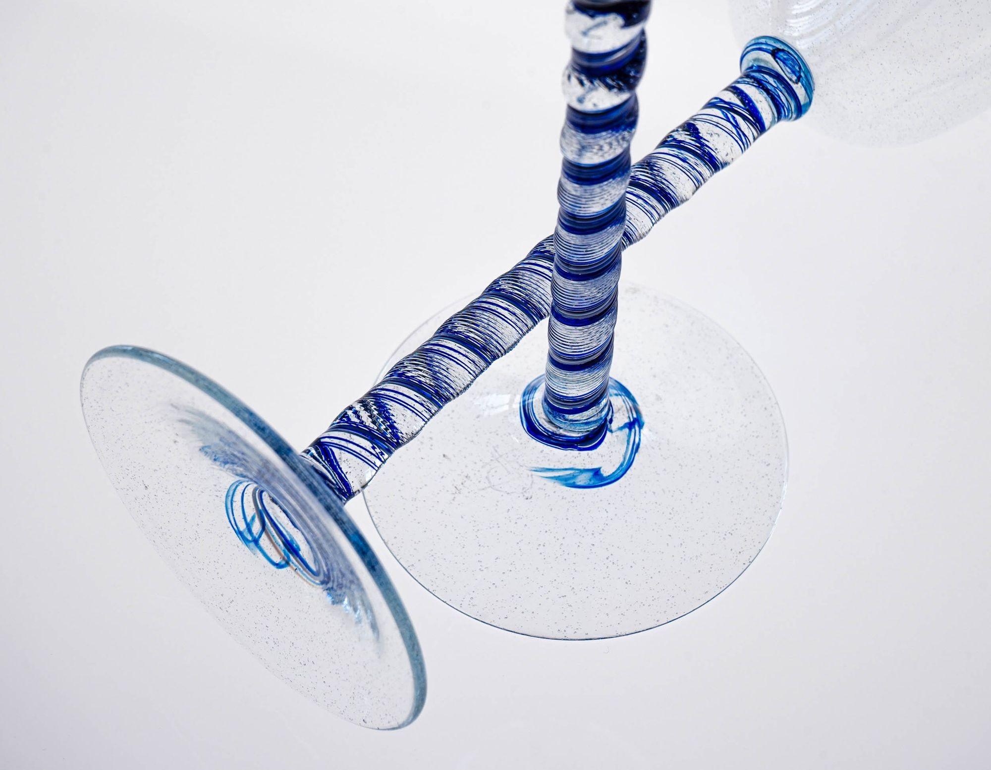 Unique Set of 6 Cenedese Twisted Stem, Cobalt and Pulegoso Murano Glass. Signed For Sale 5