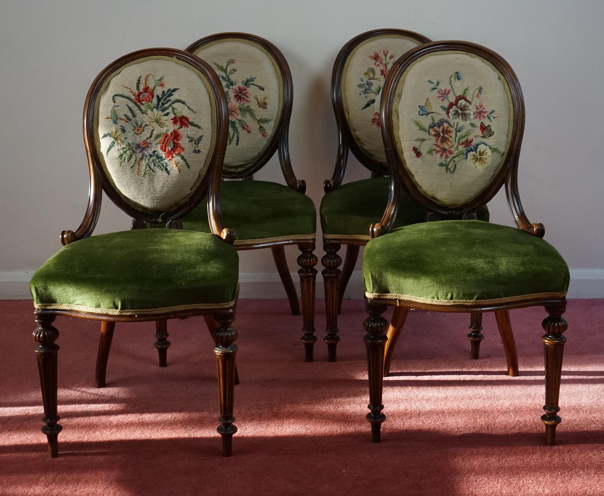 Victorian Unique Set of Four Walnut Framed Dining Chairs by Gillows of Lancaster For Sale