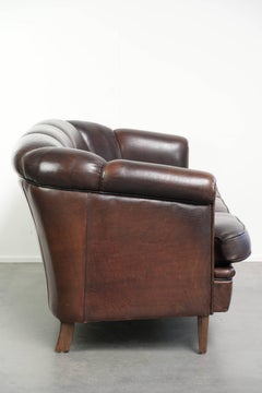 Einzigartiges 3-Sitzer-Sofa aus Schafsleder mit satten Farben und einem unverwechselbaren Design