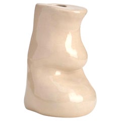 Unique Silueta Vase by Camila Apaez