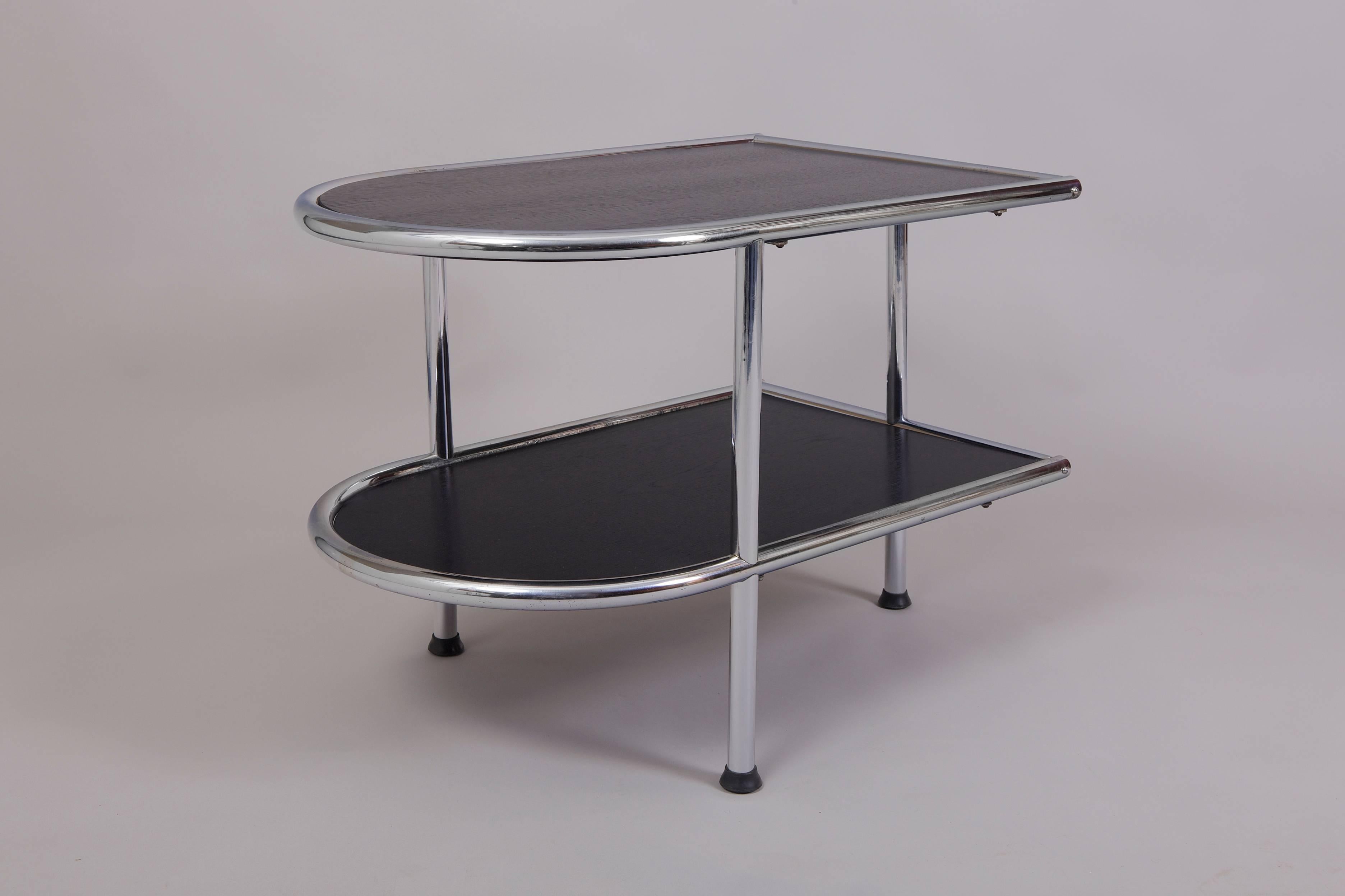 Functionalism German table.
Completely restored. 
Combination of chrome and oak with matt finish and opened pore. Bauhaus style.

We guarantee safe a the cheapest air transport from Europe to the whole world within 7 days.
The price is the same as