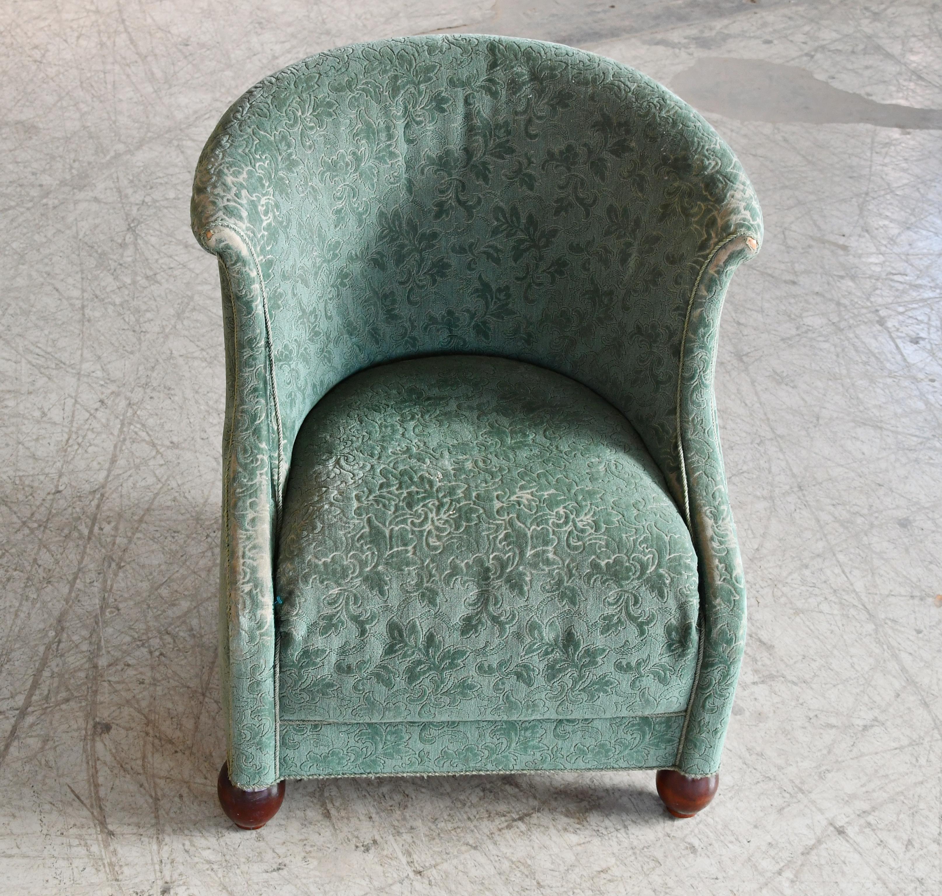 Mid-Century Modern Unique Small Danish Late Art Deco lounge chair with Tear Drop Legs ca. 1935 For Sale