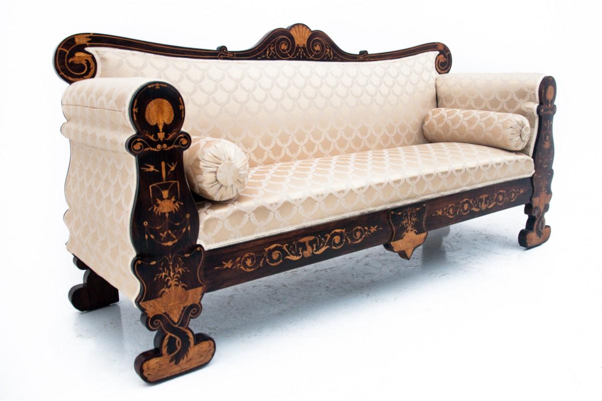 French Unique sofa, France, circa 1860. After renovation.