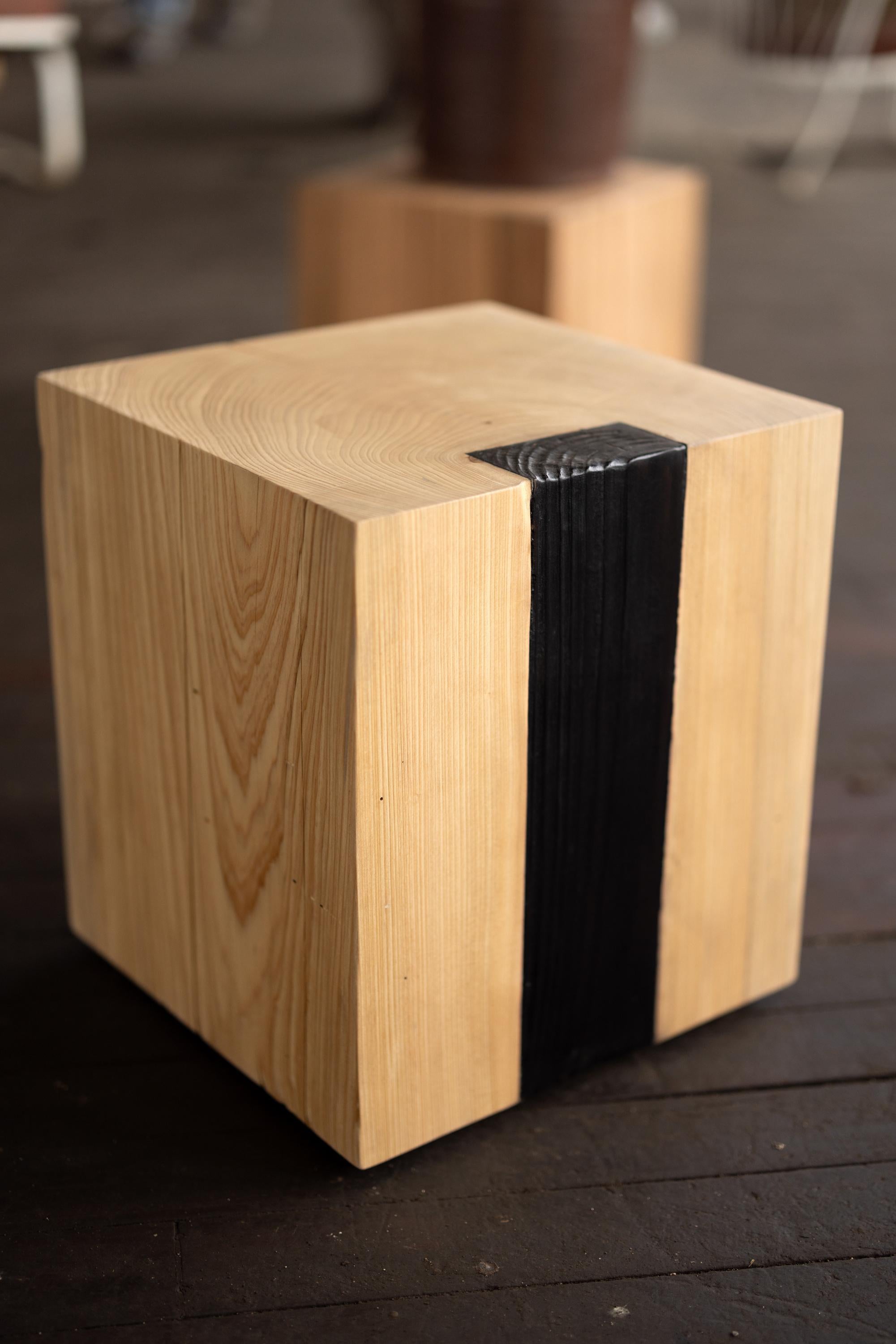 Bruni Table d'appoint unique en cyprès massif (15