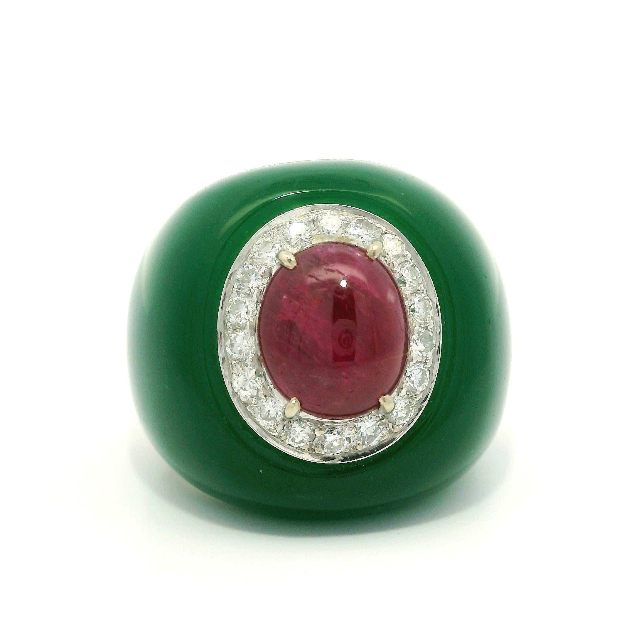 Einzigartiger kühner Bombe-Ring aus massivem Gelbgold Rubin Diamant & grünem Onyx Größe 7,5 im Angebot 1