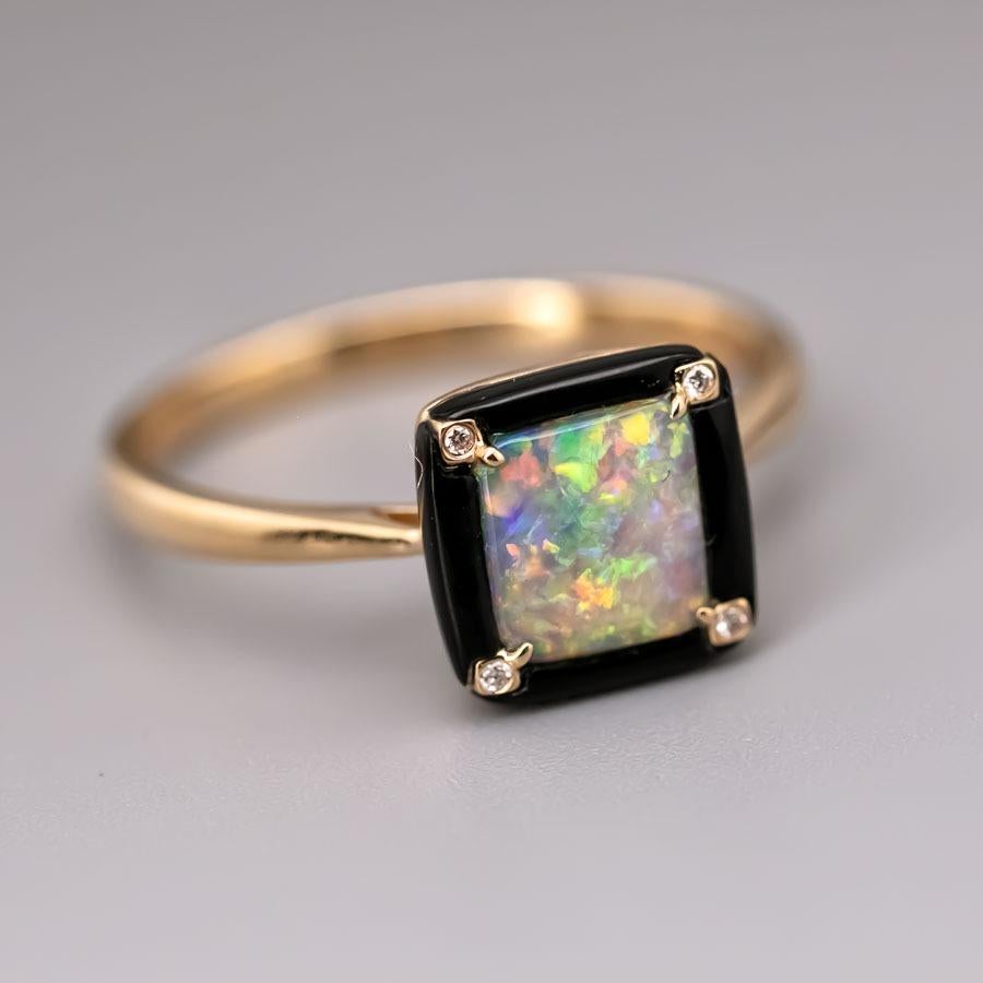 Einzigartiger quadratischer schwarzer Opal-Achat-Diamant-Verlobungsring 18K Gelbgold im Zustand „Neu“ in Suwanee, GA