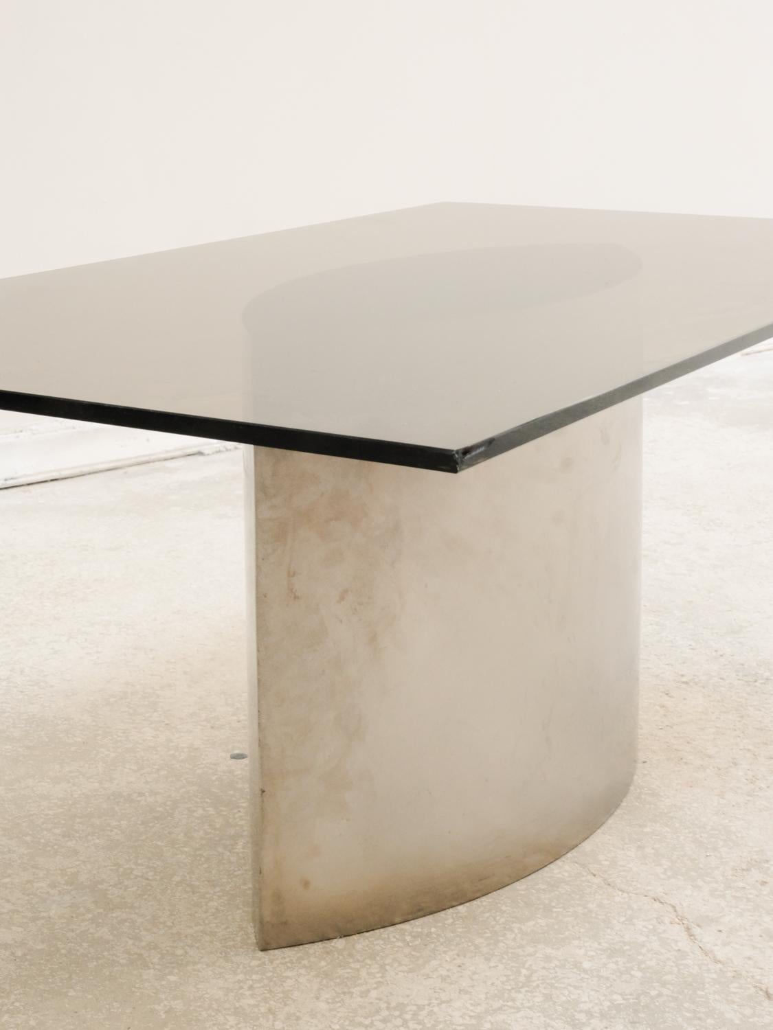 Unique anonymous coffee table designed and made in Limoges, France, circa 1980. This coffee table embodies the elegance, sophistication, and design ingenuity characteristic of French design from the 80s. Designed with clean lines and robust