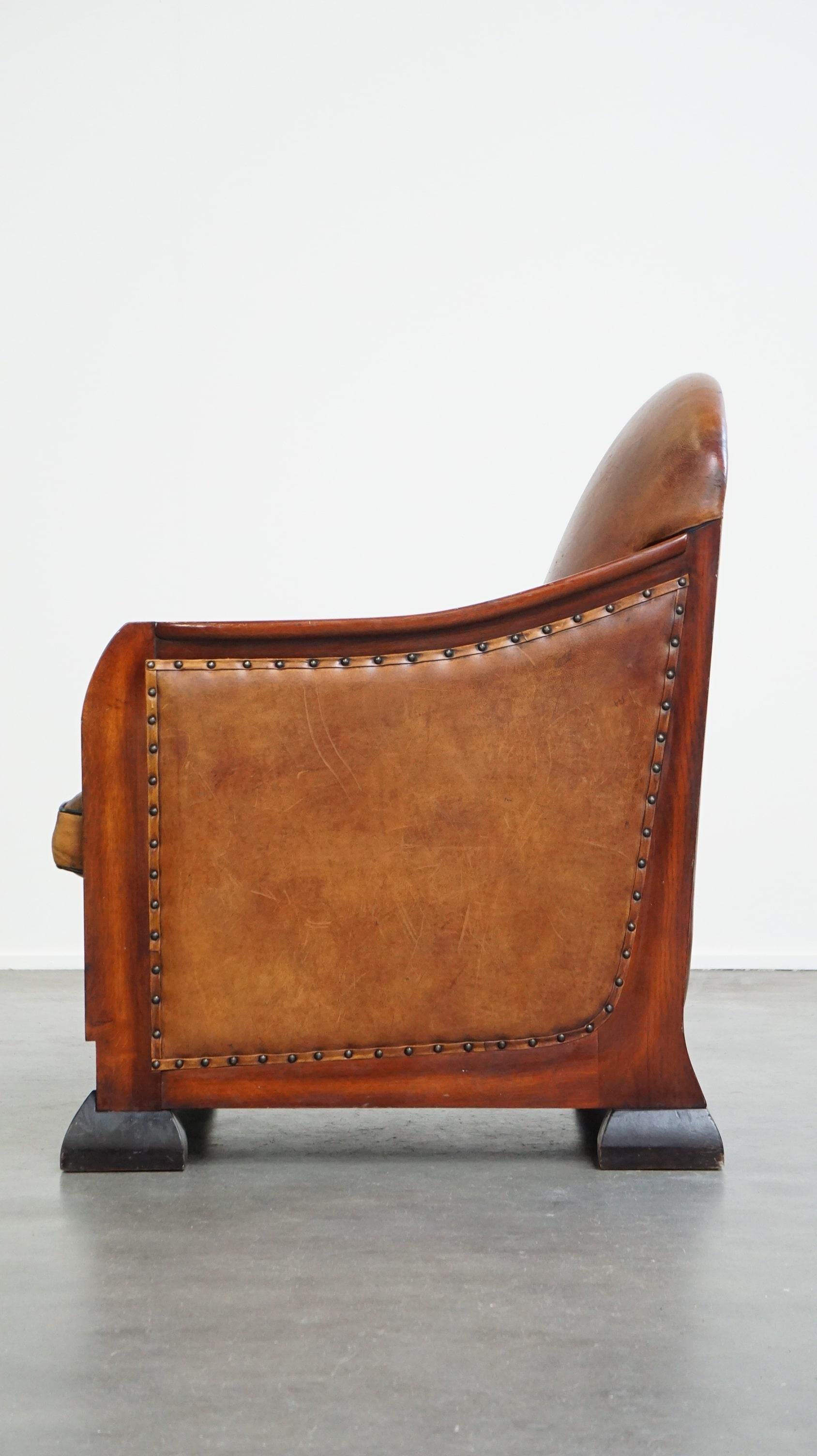 Einzigartiger, stattlicher, bequemer Sessel aus Schafsleder im Art-déco-Design im Zustand „Relativ gut“ im Angebot in Harderwijk, NL