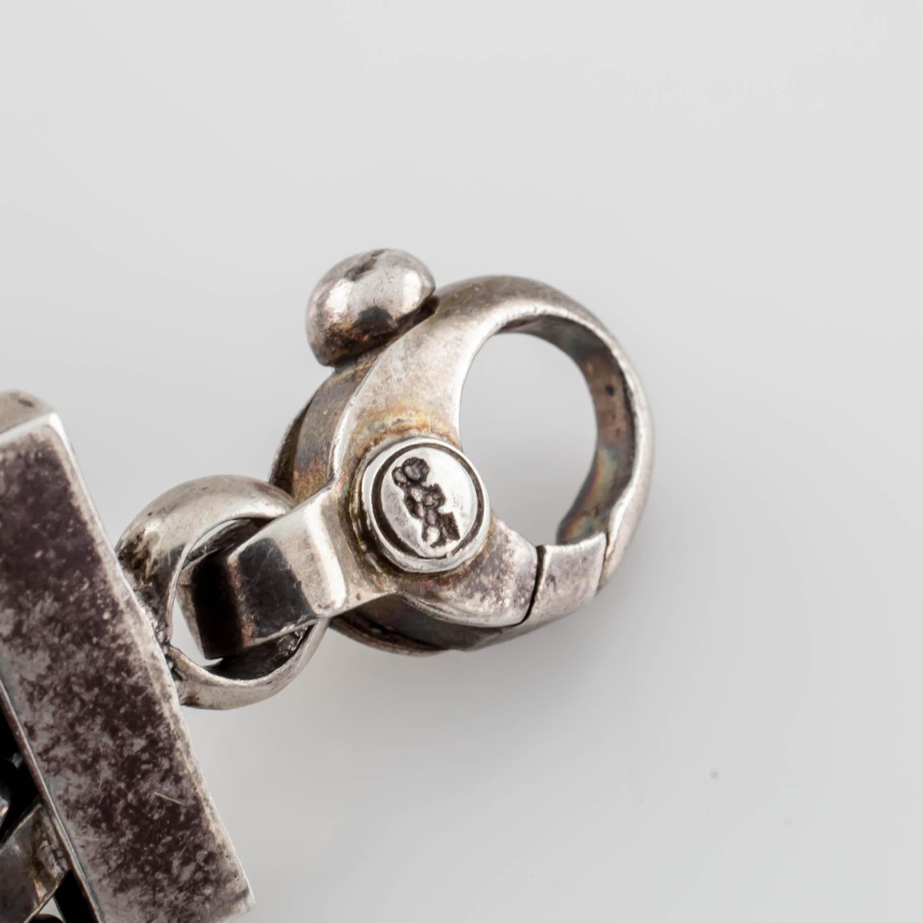 Einzigartiges Armband aus Sterlingsilber und Turmalin mit kreativen Gliedern, Größe 7,25 für Damen oder Herren im Angebot