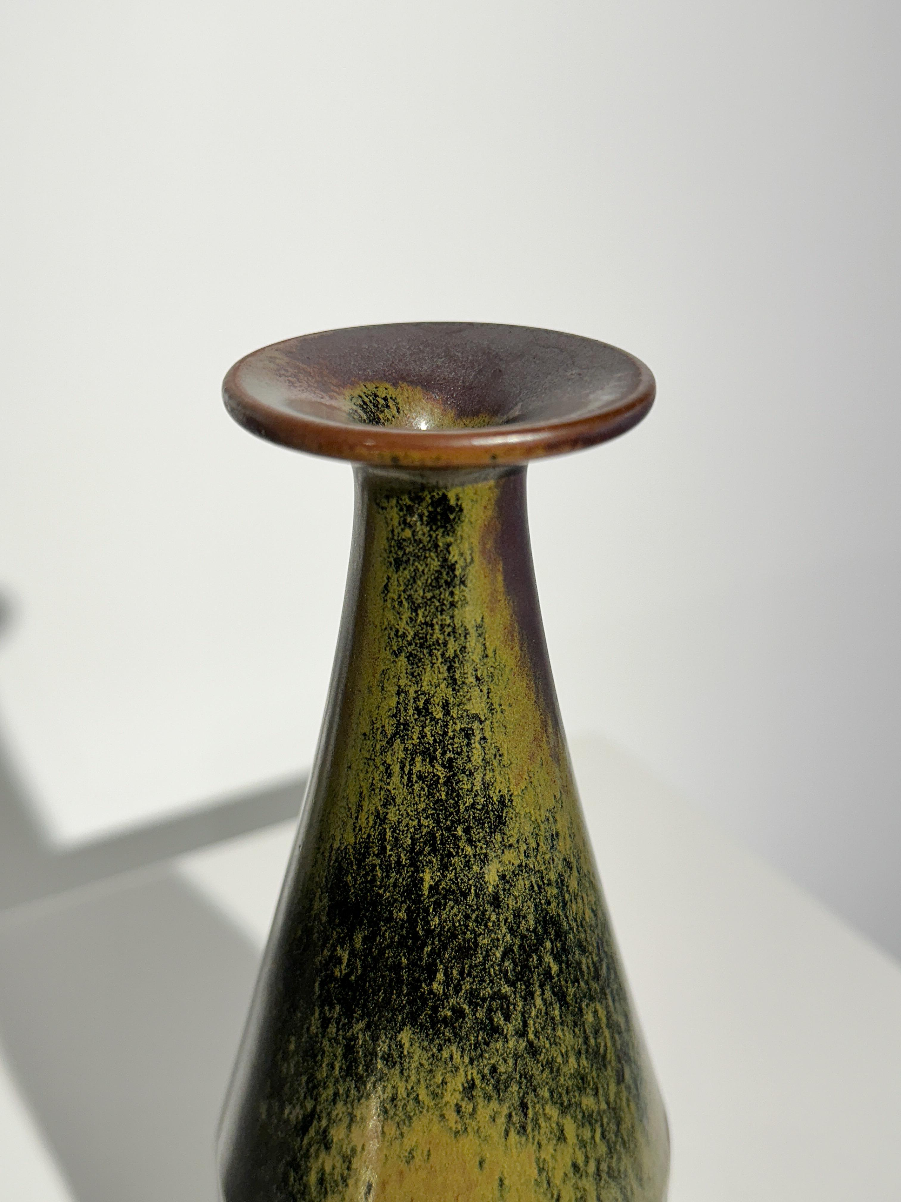 Unique Stig Lindberg Vase Gustavsberg Stoneware Checker Pattern Glaze 1960s In Good Condition For Sale In Basel, BS