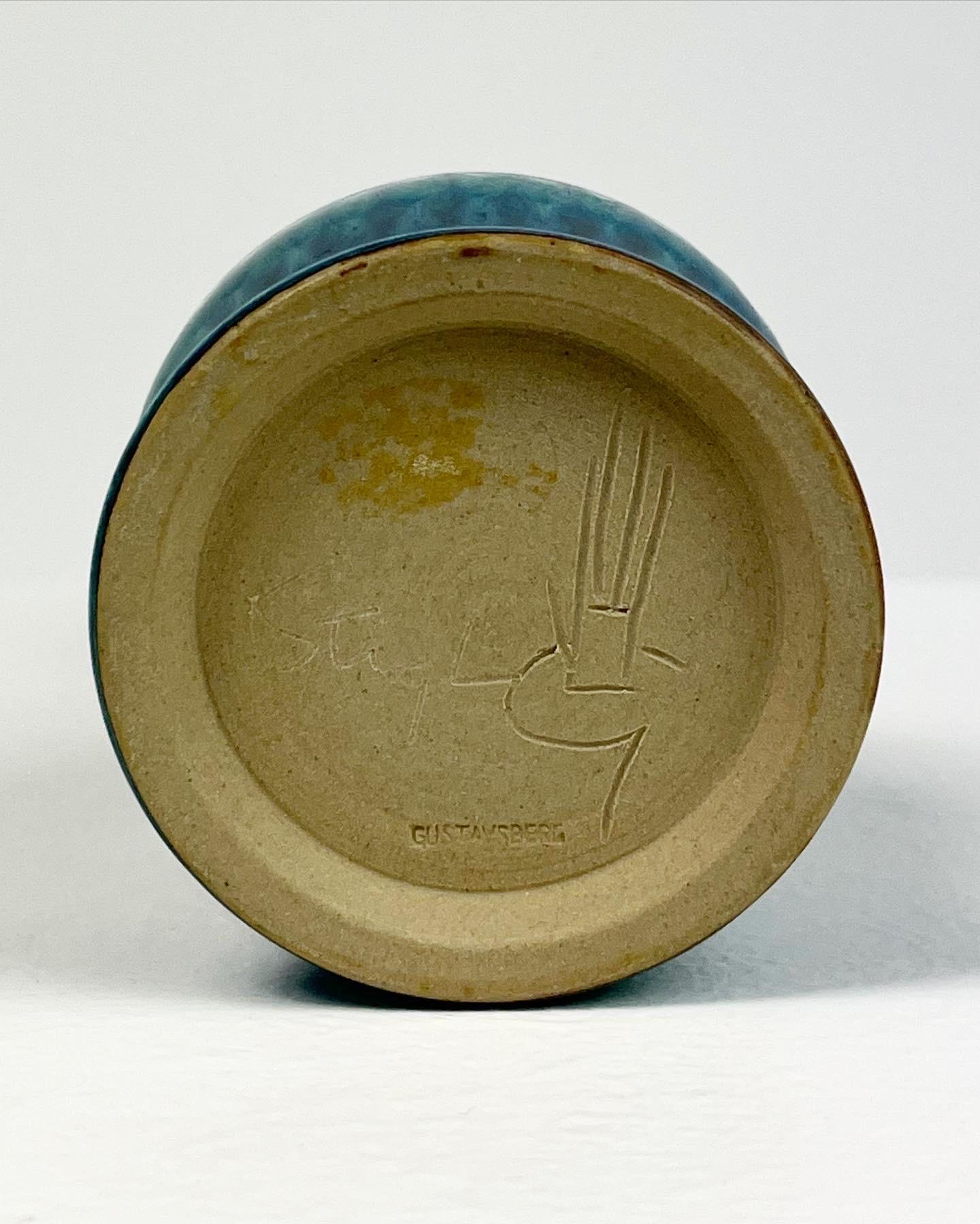 Vaso unico Stig Lindberg Gustavsberg Svezia smalto blu 1963 in vendita 3