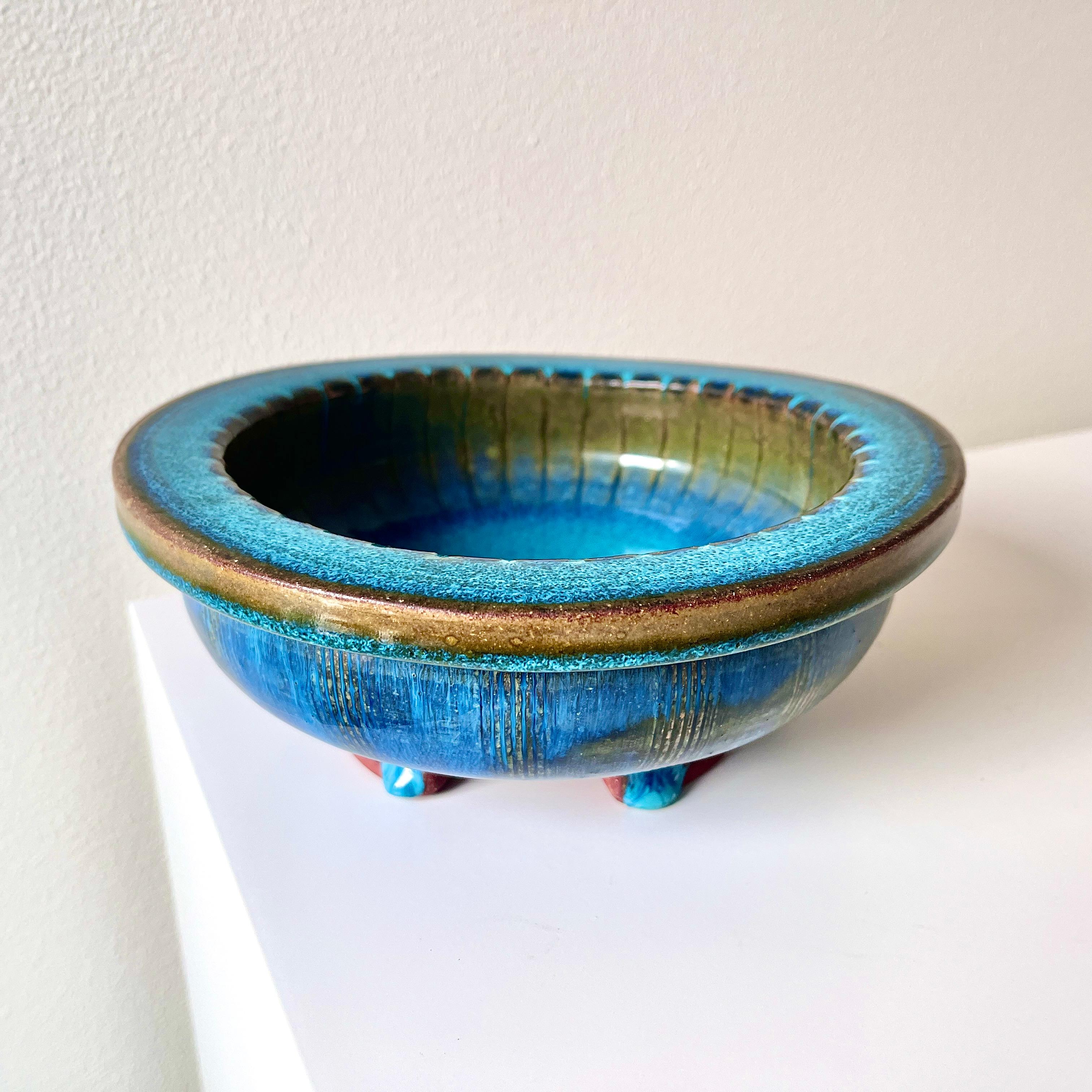 Unique stoneware bowl ‘Farsta’ series by Wilhelm Kåge, Scandinavian Modern For Sale 1