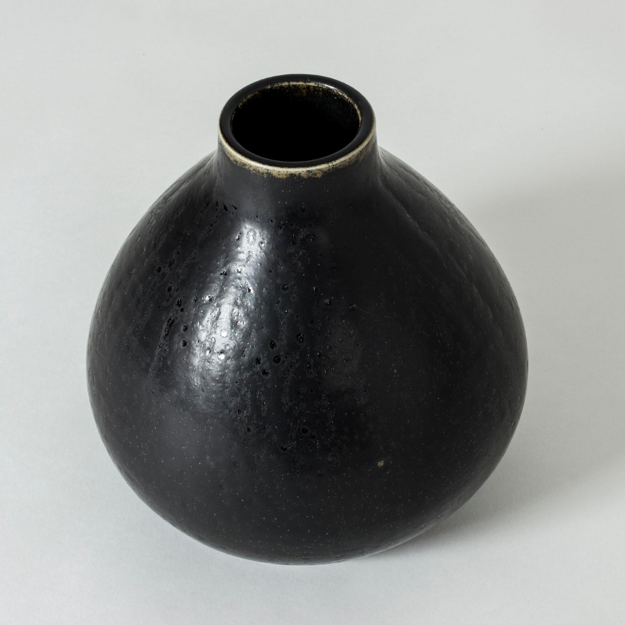 Scandinavian Modern Unique Stoneware Vase by Carl-Harry Stålhane for Rörstrand, Sweden