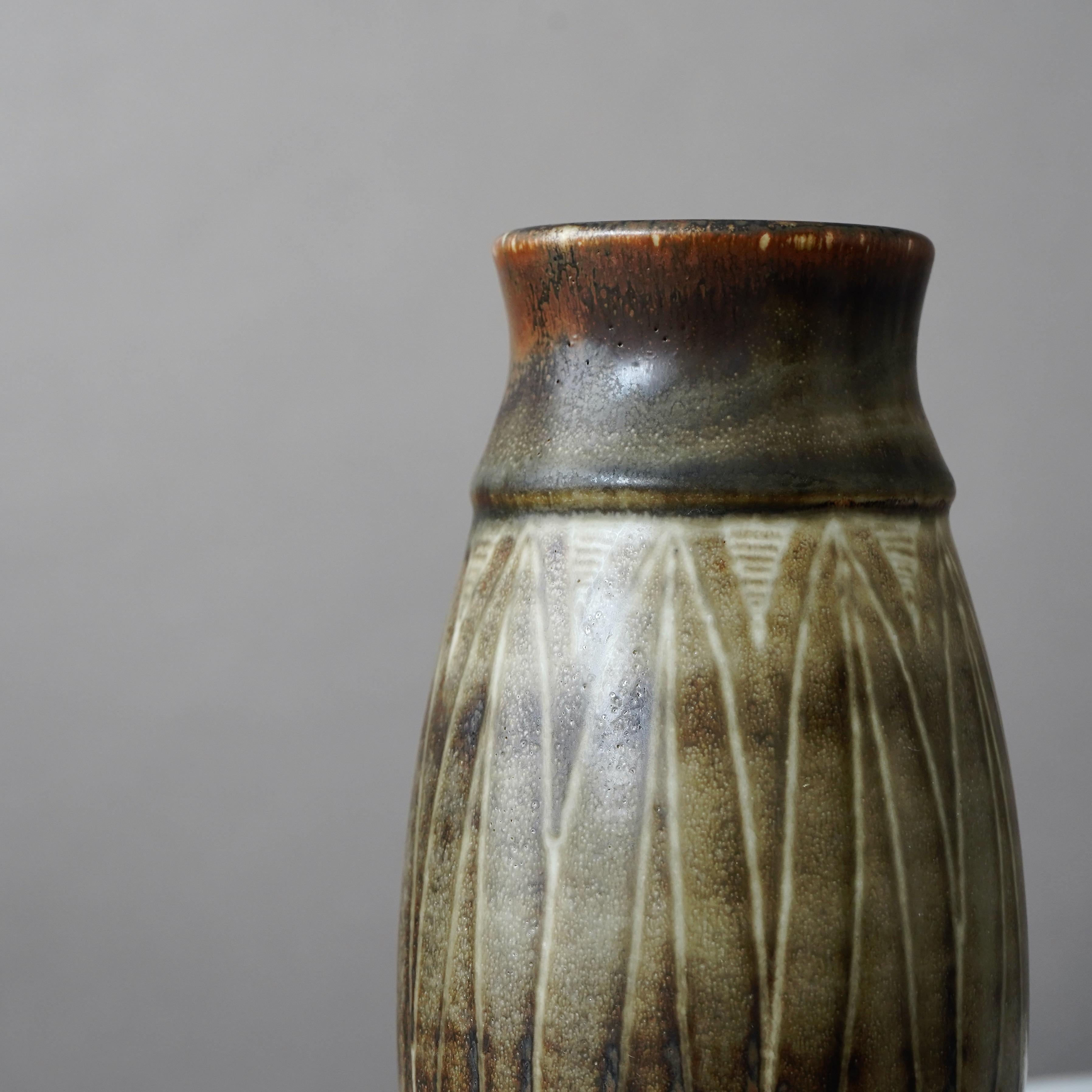 Mid-Century moderno Vaso unico in gres di Carl-Harry Stalhane, Rorstrand, Svezia, anni '60 in vendita